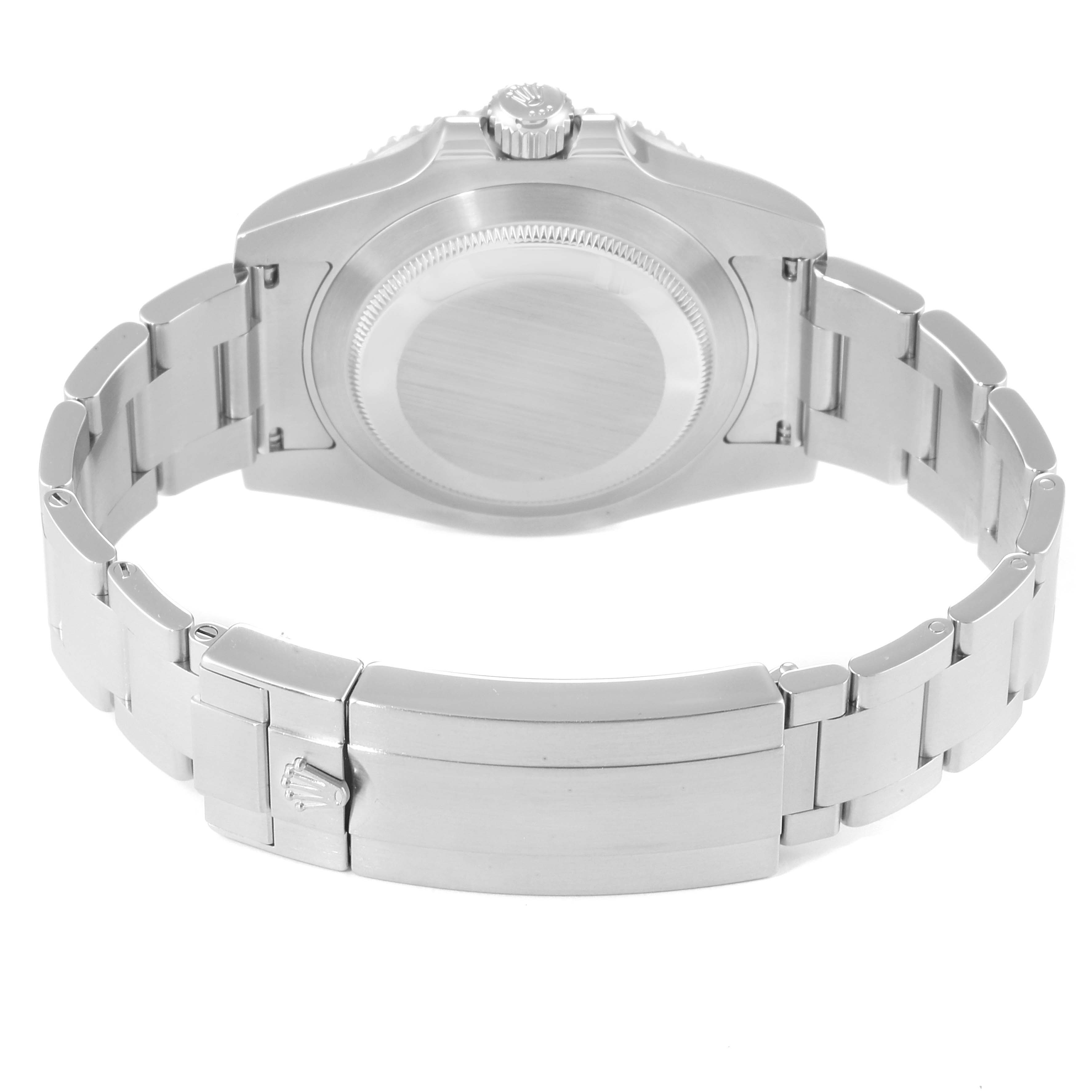 The image shows the back view of a Rolex Submariner 116610 Men
s Stainless Steel Black Dial 116610 Men
s Stainless Steel Black Dial watch, highlighting its bracelet and case back.