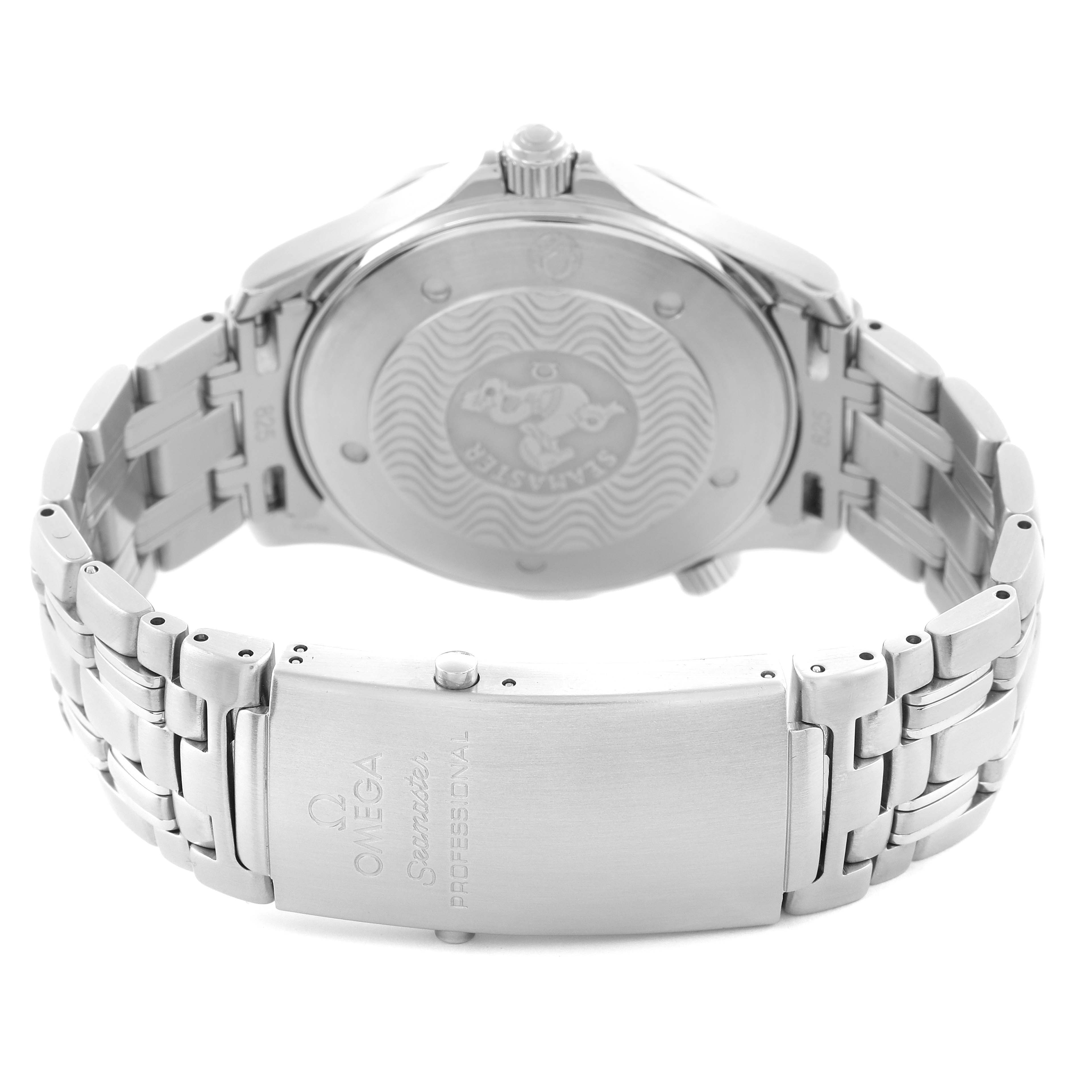 The image shows the back view of an Omega Seamaster 2541.80.00 Men
s Stainless Steel Blue Dial 2541.80.00 Men
s Stainless Steel Blue Dial watch, highlighting the case back and metal bracelet with clasp.