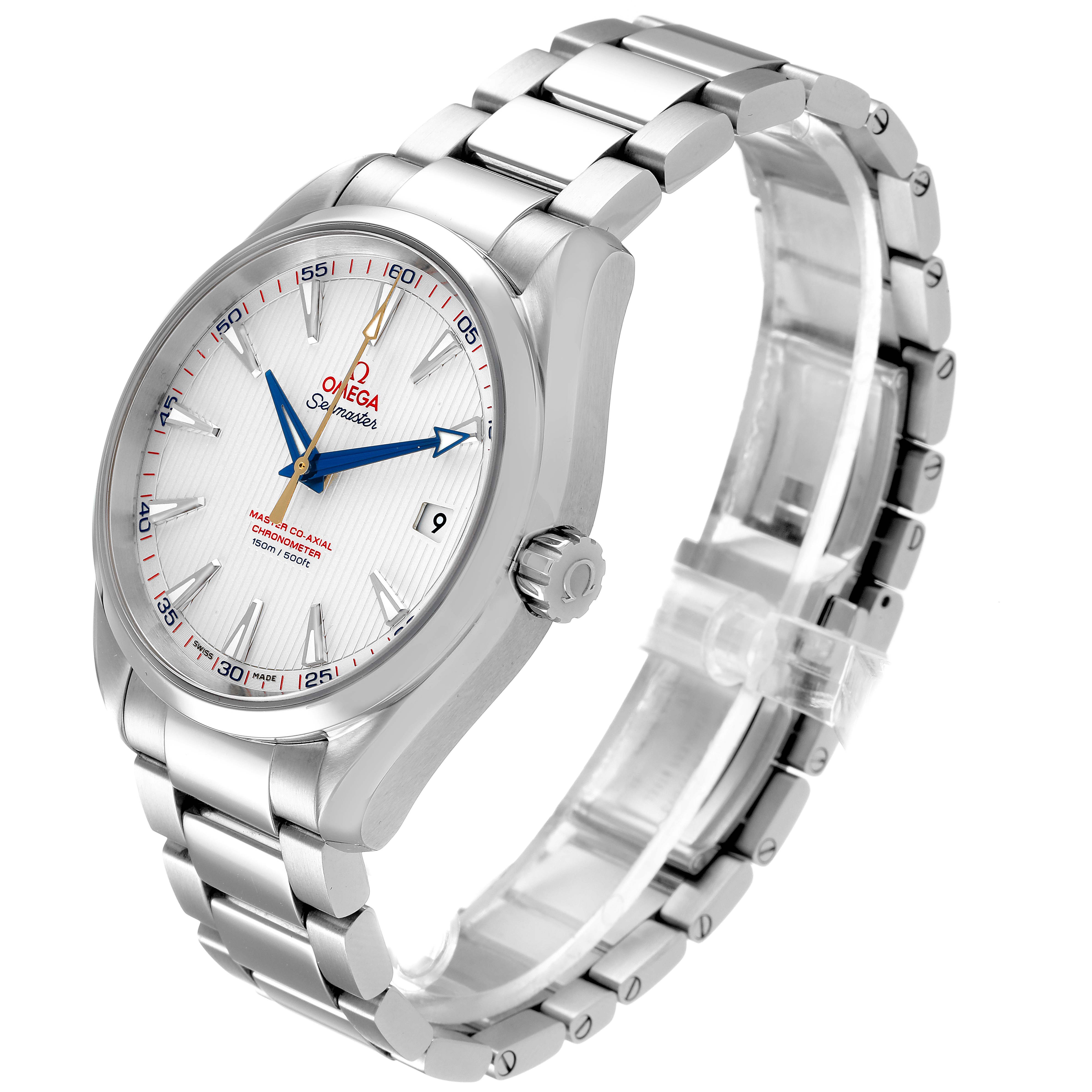 The image shows an angled view of the Omega Seamaster Aqua Terra watch, focusing on the face, bezel, and metal bracelet.