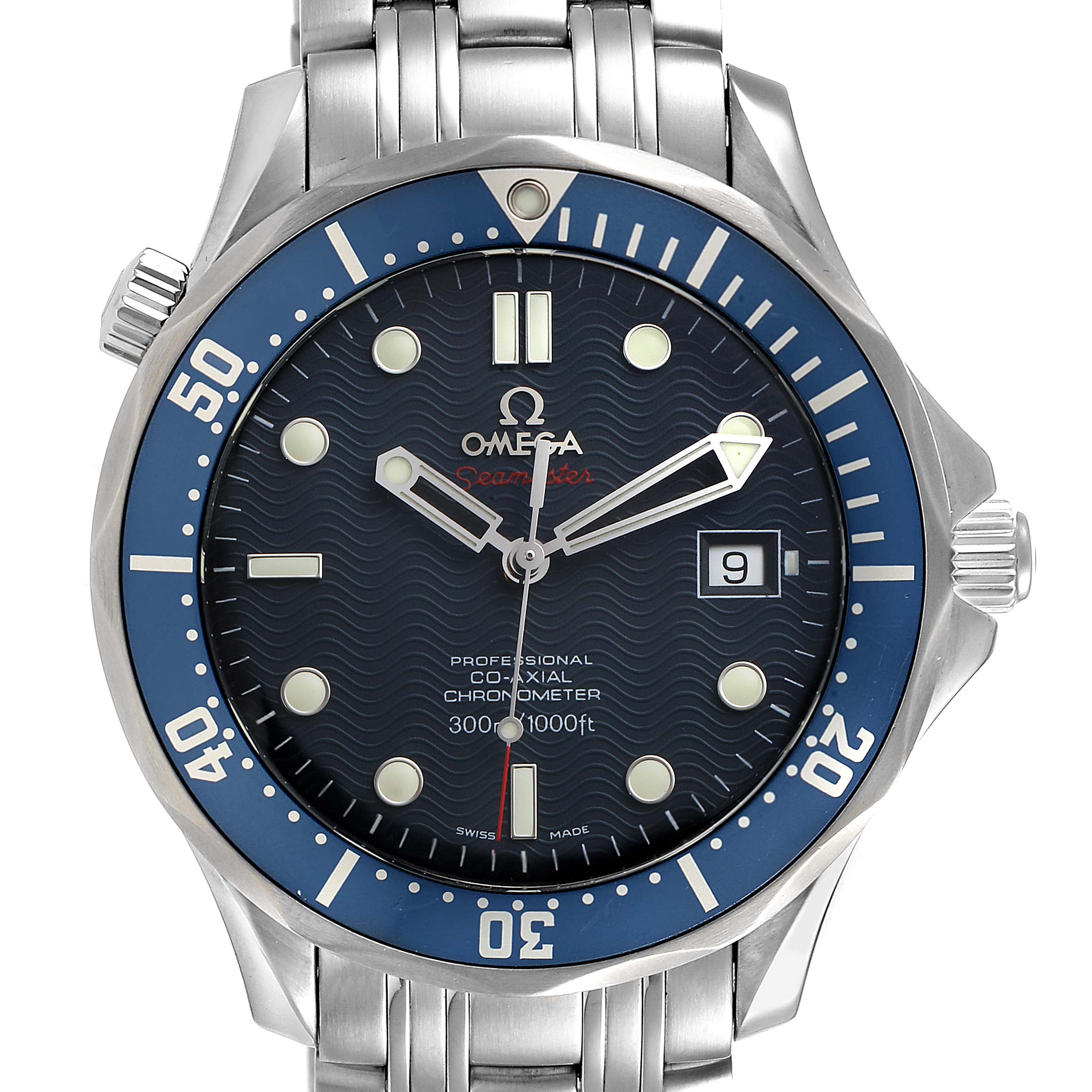 The image shows a front view of the Omega Seamaster 2220.80.00 Men
s Stainless Steel Blue Dial 2220.80.00 Men
s Stainless Steel Blue Dial watch, showcasing its face, bezel, and part of the bracelet.
