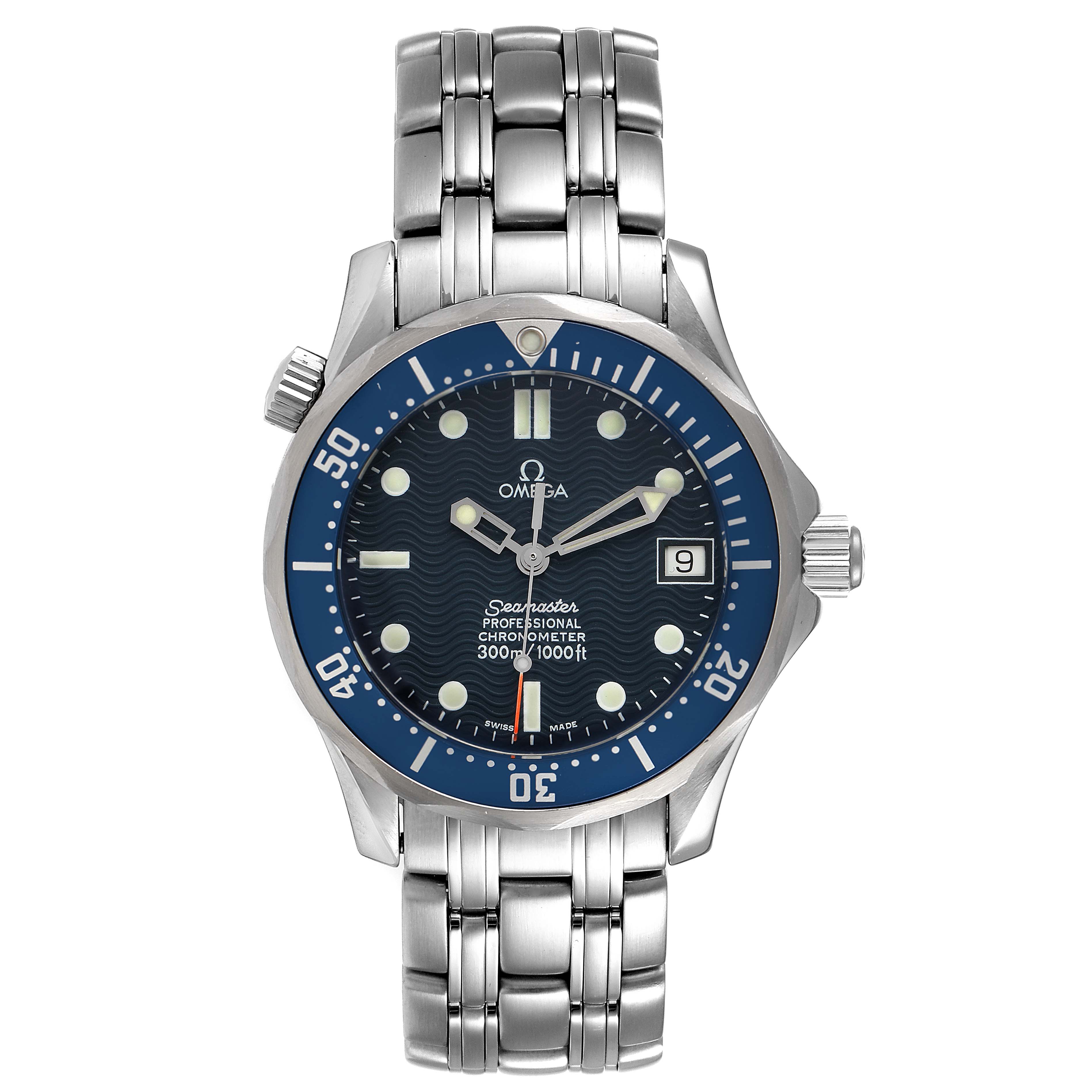 The image shows a front view of an Omega Seamaster 2551.80.00 Men
s Stainless Steel Blue Dial 2551.80.00 Men
s Stainless Steel Blue Dial watch, featuring its blue dial, bezel, date window, and stainless steel bracelet.