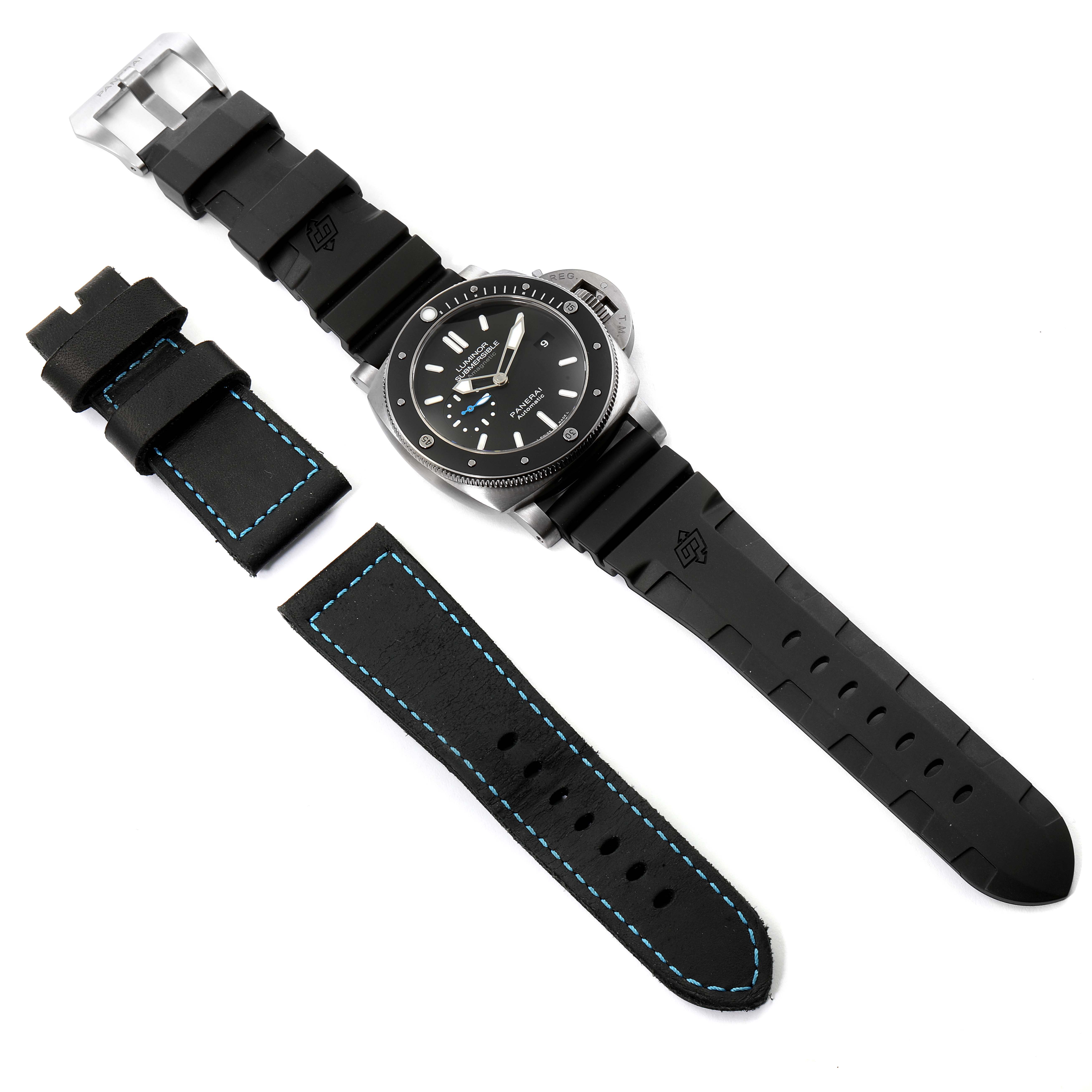 The image shows a Panerai Submersible PAM01389 Men's Titanium Black Dial PAM01389 Men's Titanium Black Dial watch and an additional leather strap from a top-down view.