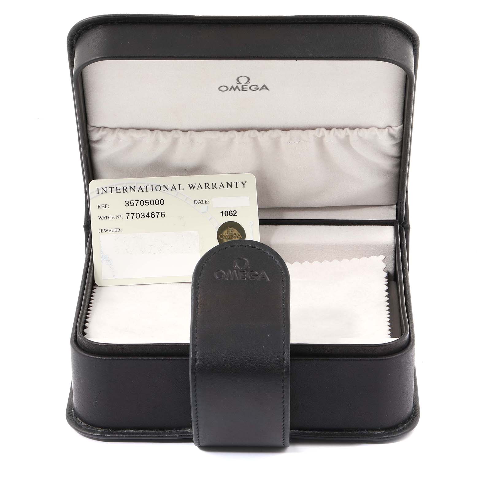 The image shows an Omega Speedmaster 3570.50.00 Men
s Stainless Steel Black Dial 3570.50.00 Men
s Stainless Steel Black Dial watch box with an international warranty card inside.