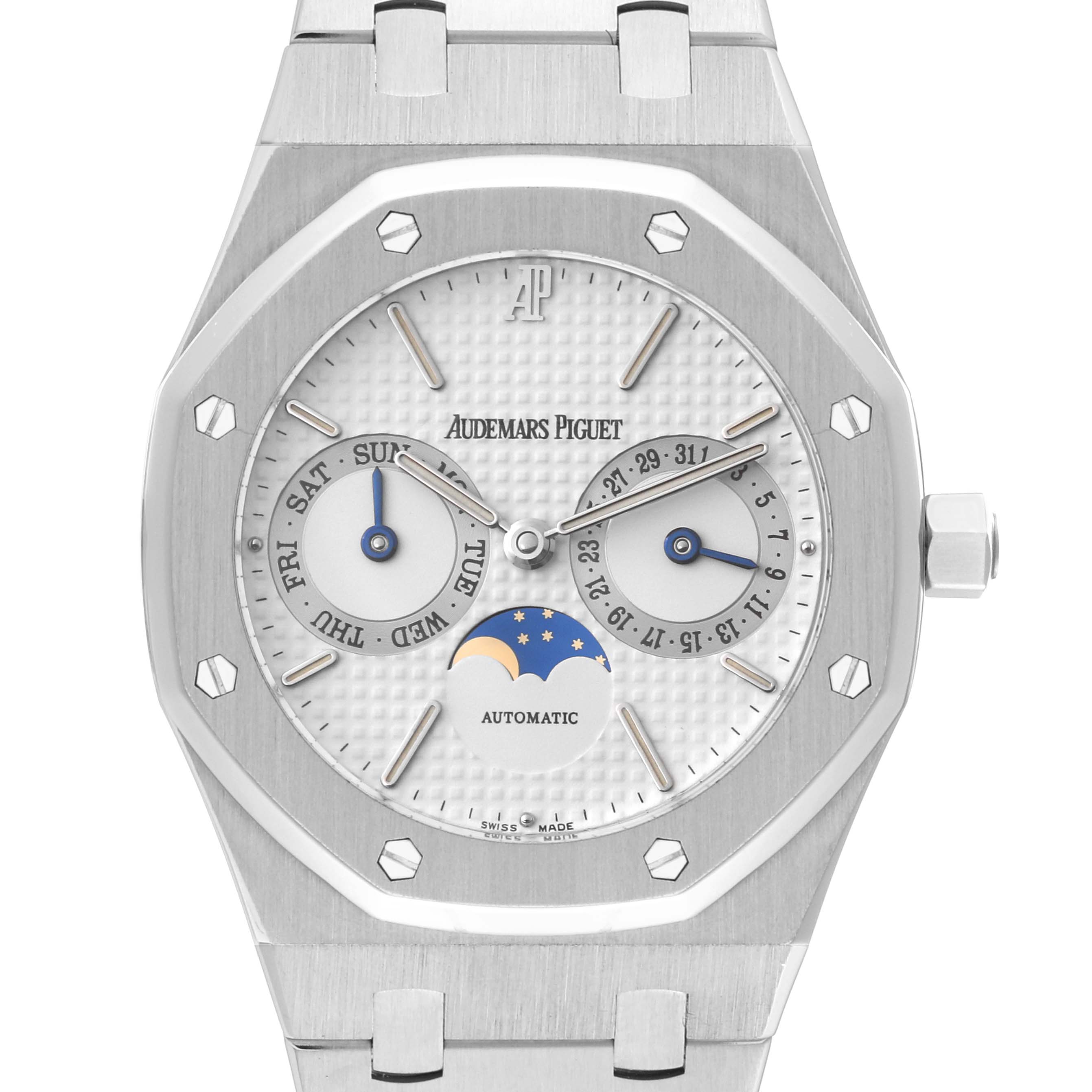 The image shows a front view of an Audemars Piguet Royal Oak 25594ST.O.0789ST.01 Men's Stainless Steel White Dial 25594ST.O.0789ST.01 Men's Stainless Steel White Dial watch, displaying its dial, hands, and bracelet.