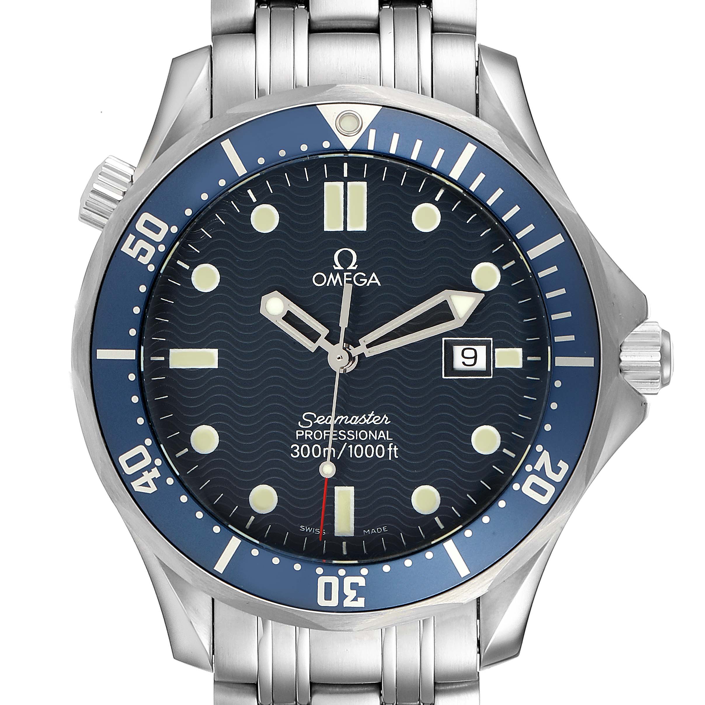 This image shows a front view of the Omega Seamaster 2541.80.00 Men
s Stainless Steel Blue Dial 2541.80.00 Men
s Stainless Steel Blue Dial watch, highlighting the dial, bezel, hands, and part of the bracelet.