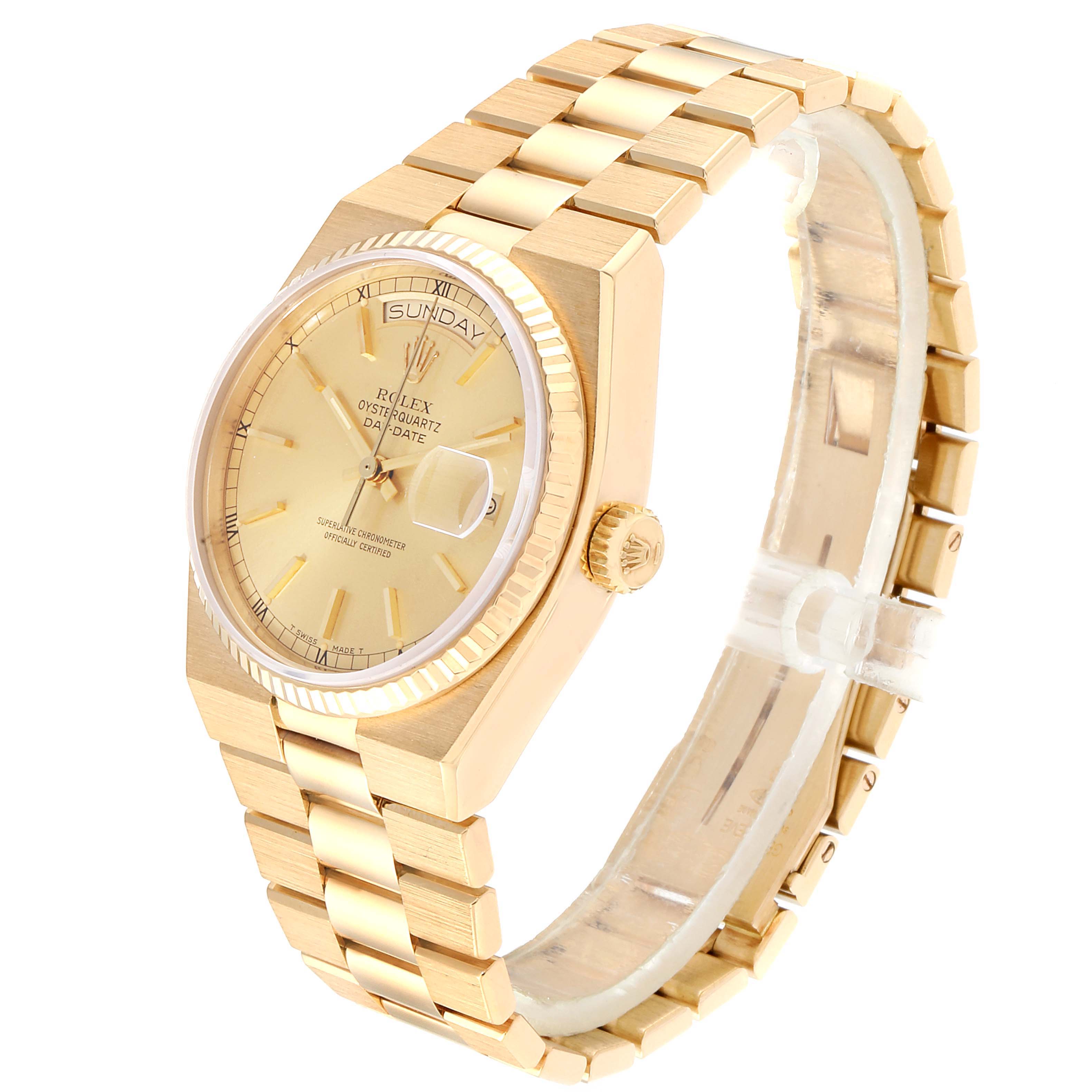 The image shows a Rolex President 19018 Men's Yellow Gold Champagne Dial 19018 Men's Yellow Gold Champagne Dial model watch at a three-quarter angle, highlighting the bracelet, dial, and crown.