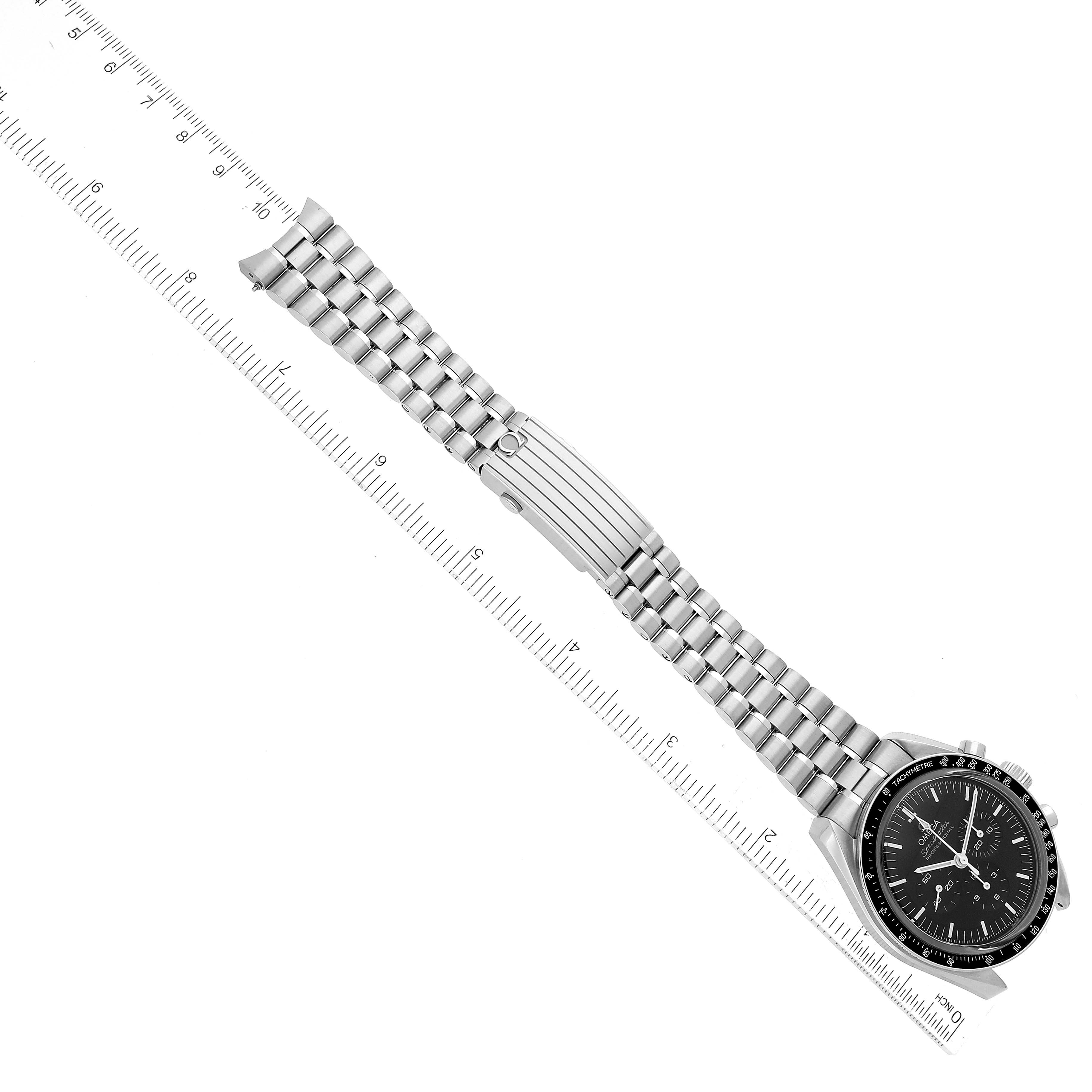 This image of the Omega Speedmaster 310.30.42.50.01.002 Men
s Stainless Steel Black Dial 310.30.42.50.01.002 Men
s Stainless Steel Black Dial watch shows a top-down view of the entire watch, including the dial, bezel, and metal bracelet.