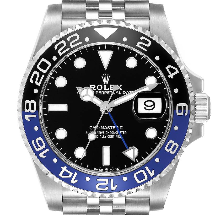 The image shows the front view of a Rolex GMT-Master II watch, highlighting the dial, bezel, bracelet, and cyclops date.