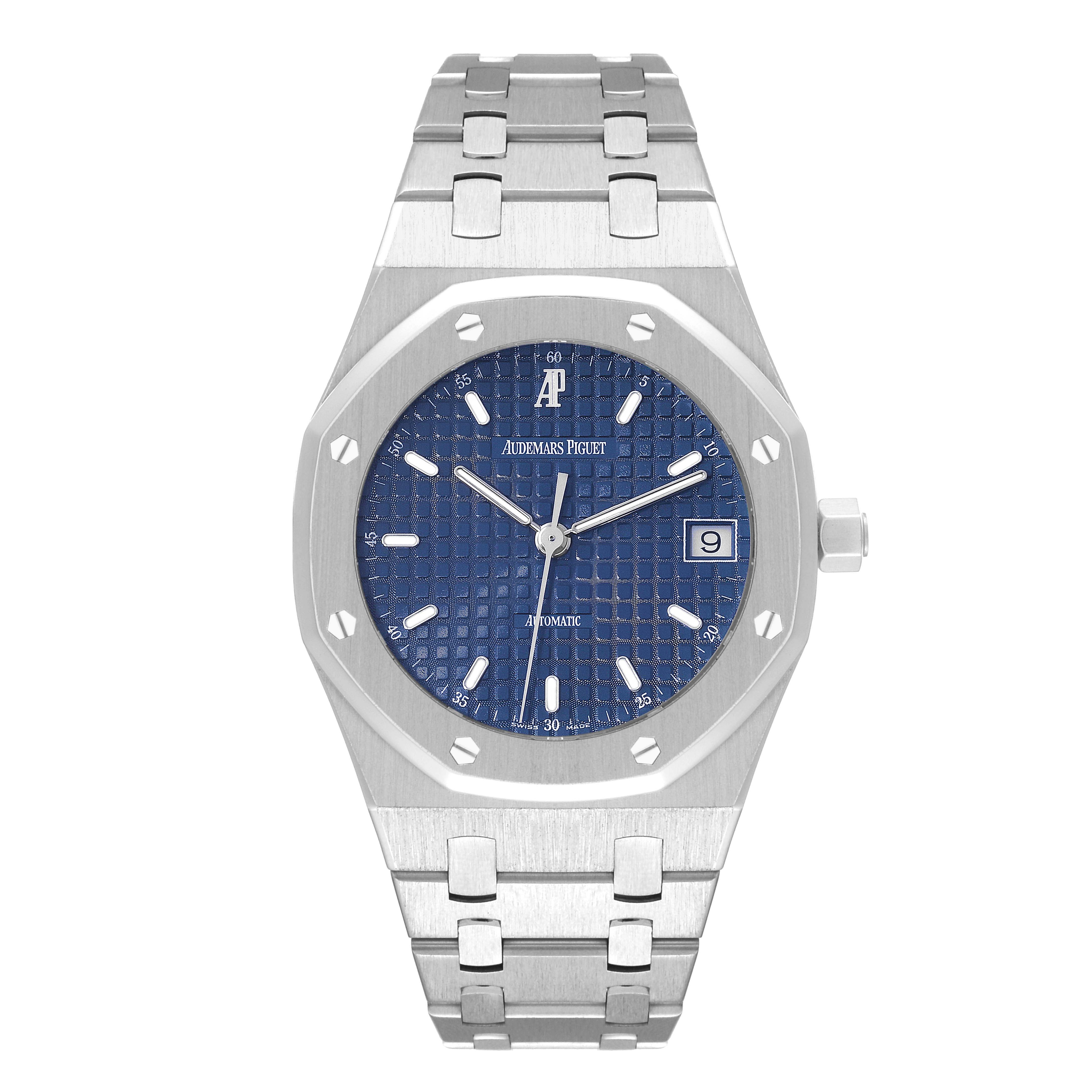 This image shows a straight-on view of the dial and bracelet of an Audemars Piguet Royal Oak 14790ST.OO.0789ST.09 Men's Stainless Steel Blue Dial 14790ST.OO.0789ST.09 Men's Stainless Steel Blue Dial watch.