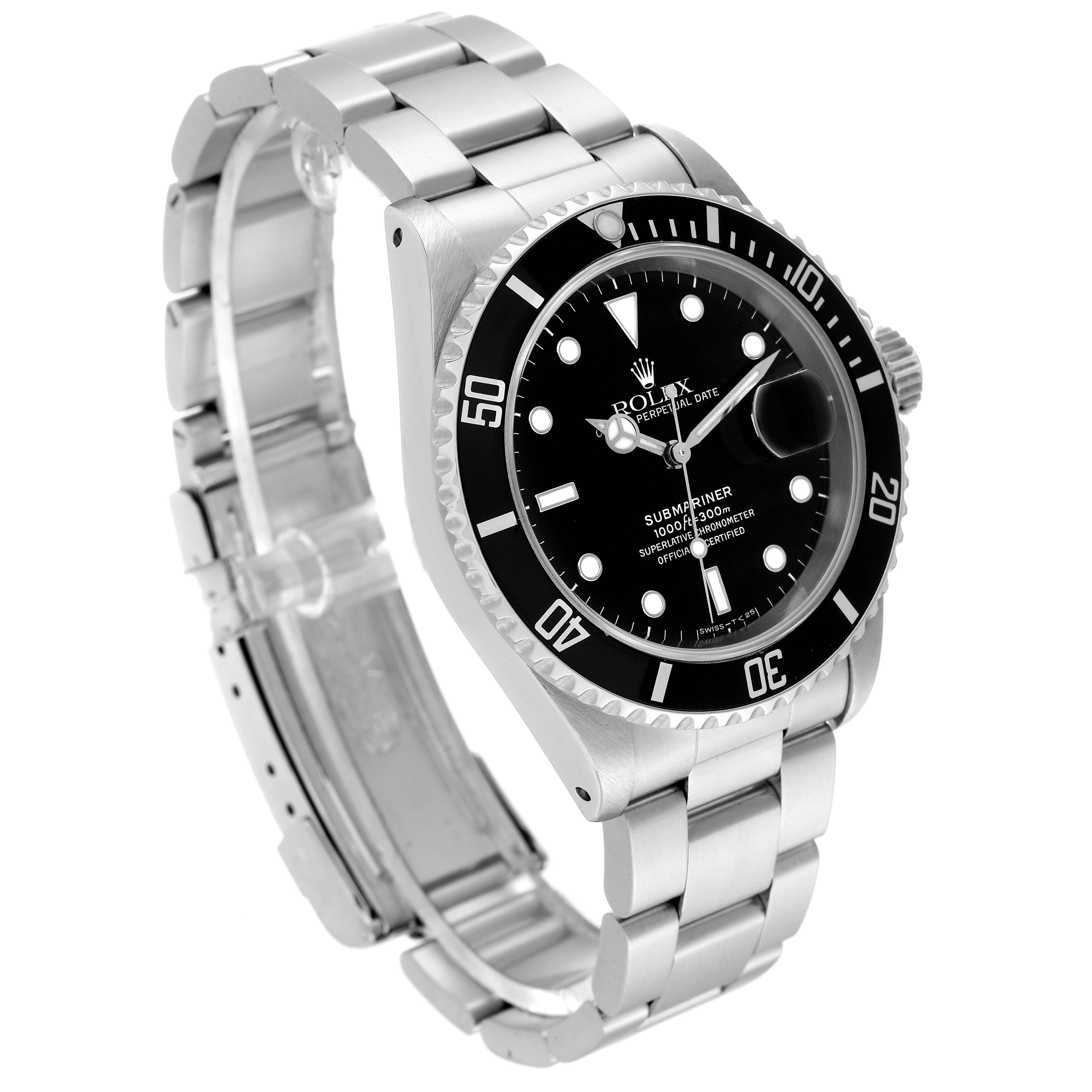 The image shows a side angle of a Rolex Submariner 16610 Men
s Stainless Steel Black Dial 16610 Men
s Stainless Steel Black Dial watch, including the watch face, bezel, case, and bracelet.