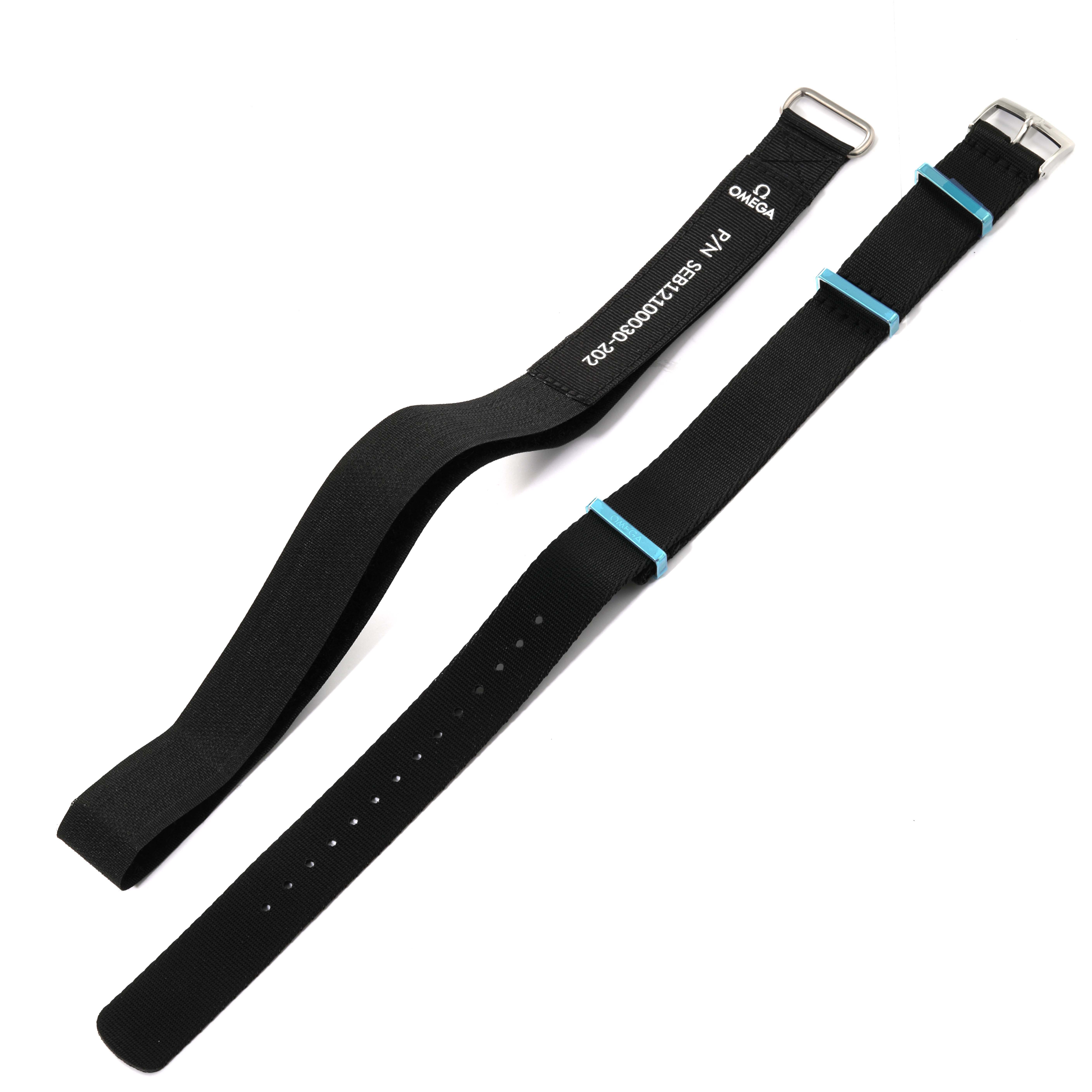 This image shows two black fabric straps with buckles for the Omega Speedmaster 311.30.42.30.01.005 Men
s Stainless Steel Black Dial 311.30.42.30.01.005 Men
s Stainless Steel Black Dial watch.