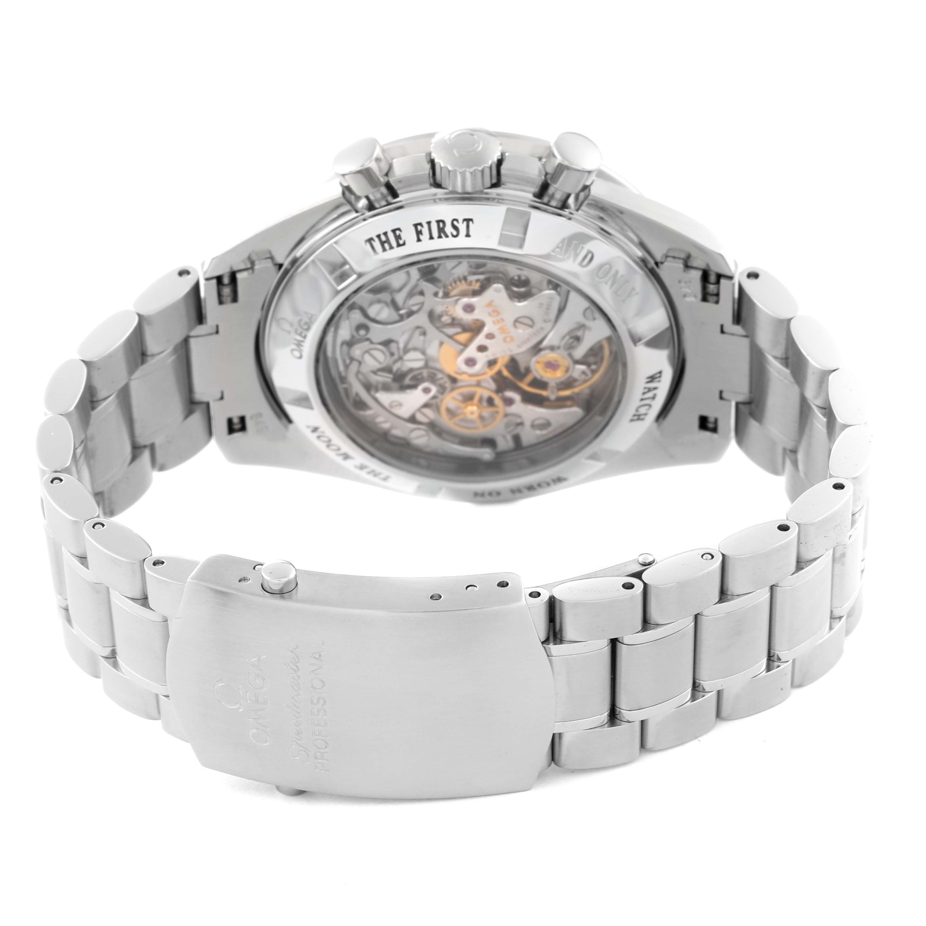 The image shows the back view of an Omega Speedmaster 3573.50.00 Men
s Stainless Steel Black Dial 3573.50.00 Men
s Stainless Steel Black Dial watch, highlighting its transparent case back and metal bracelet.