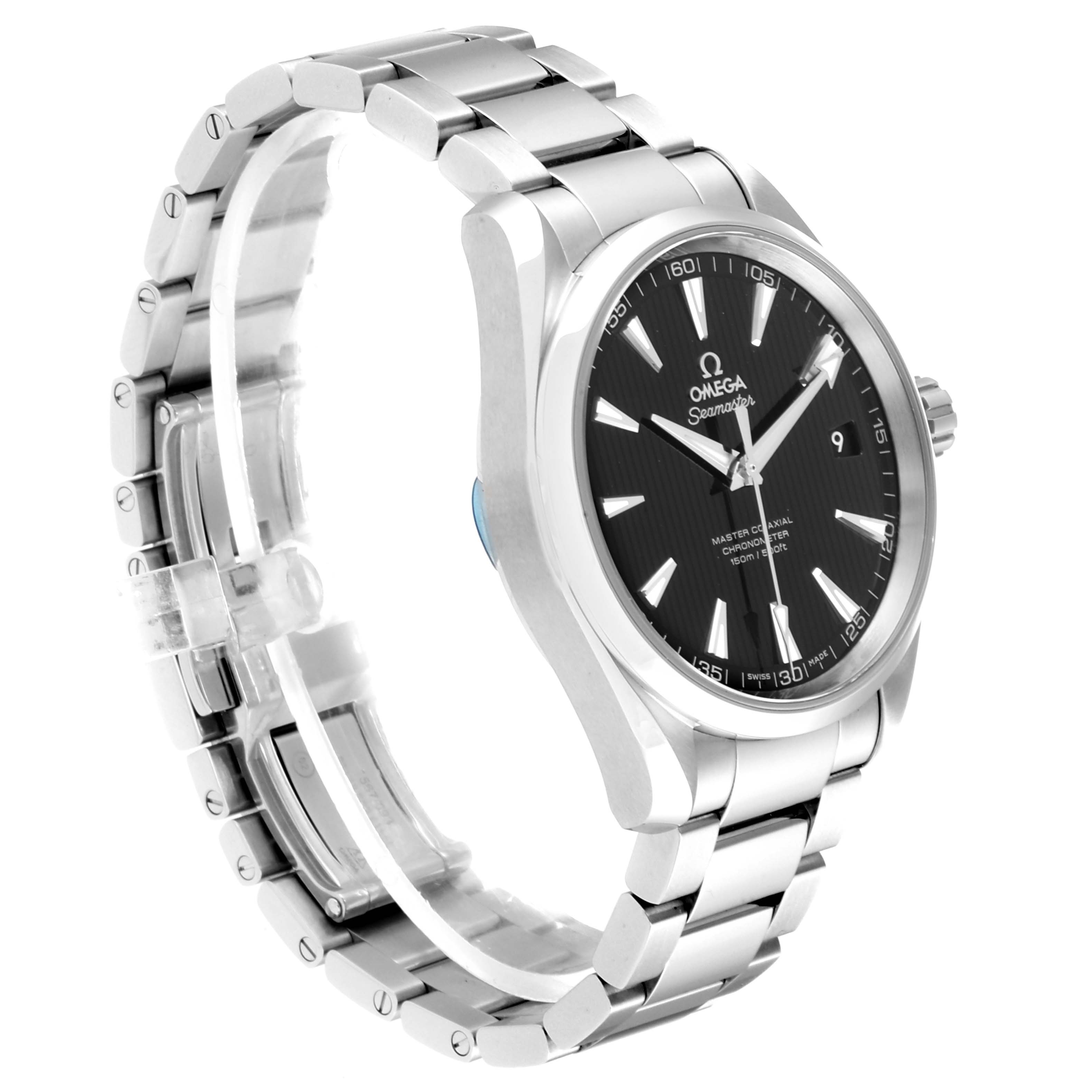 This image shows a side-angle view of the Omega Aqua Terra 231.10.42.21.01.003 Men
s Stainless Steel Black Dial 231.10.42.21.01.003 Men
s Stainless Steel Black Dial watch, highlighting its bracelet, case, and black dial.