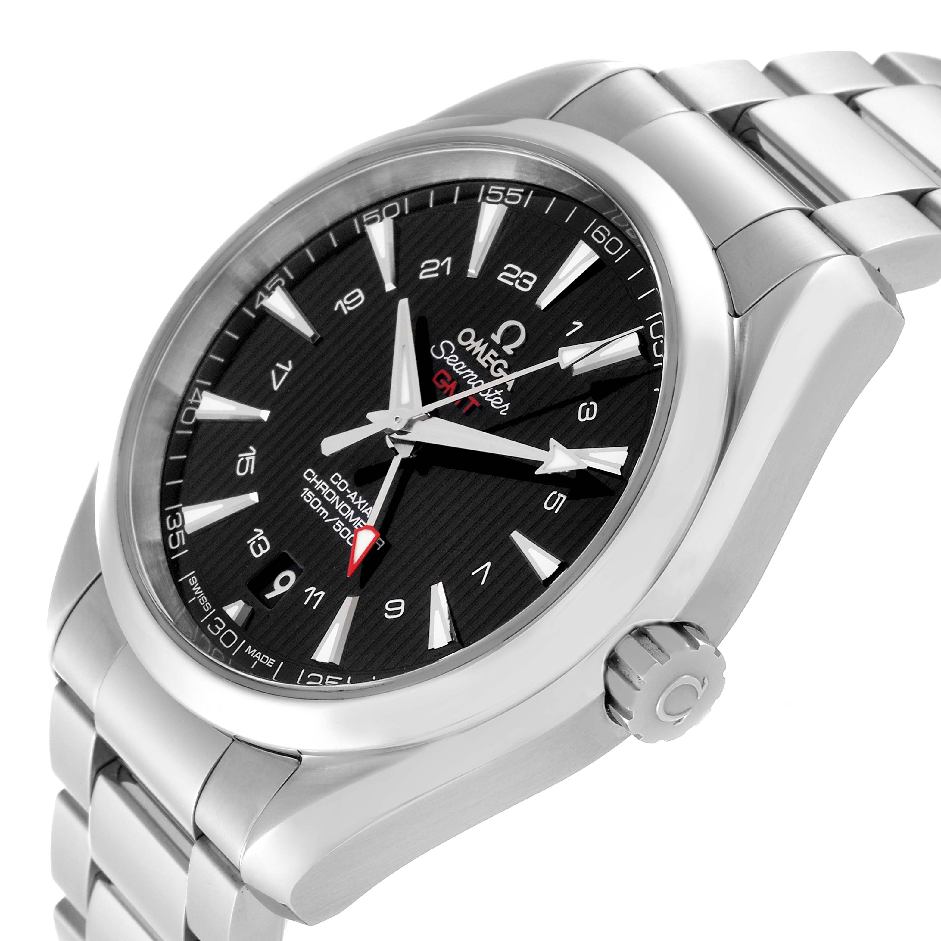 The image shows an Omega Aqua Terra 231.10.43.22.01.001 Men's Stainless Steel Black Dial 231.10.43.22.01.001 Men's Stainless Steel Black Dial Seamaster watch from an angled close-up, highlighting the dial, bezel, and bracelet.