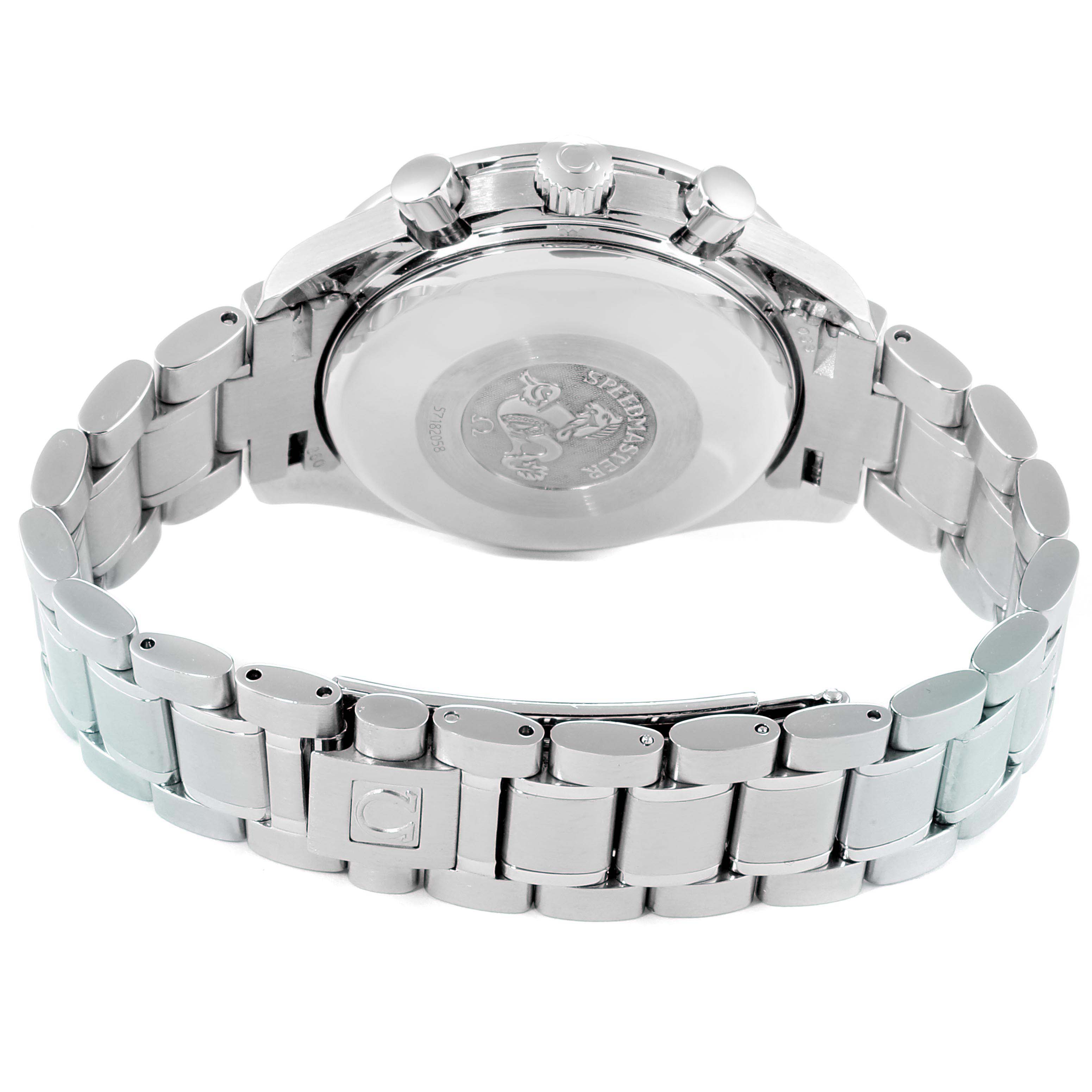 This image shows the back and bracelet of the Omega Speedmaster 3513.50.00 Men
s Stainless Steel Black Dial 3513.50.00 Men
s Stainless Steel Black Dial watch, highlighting the case back and clasp.