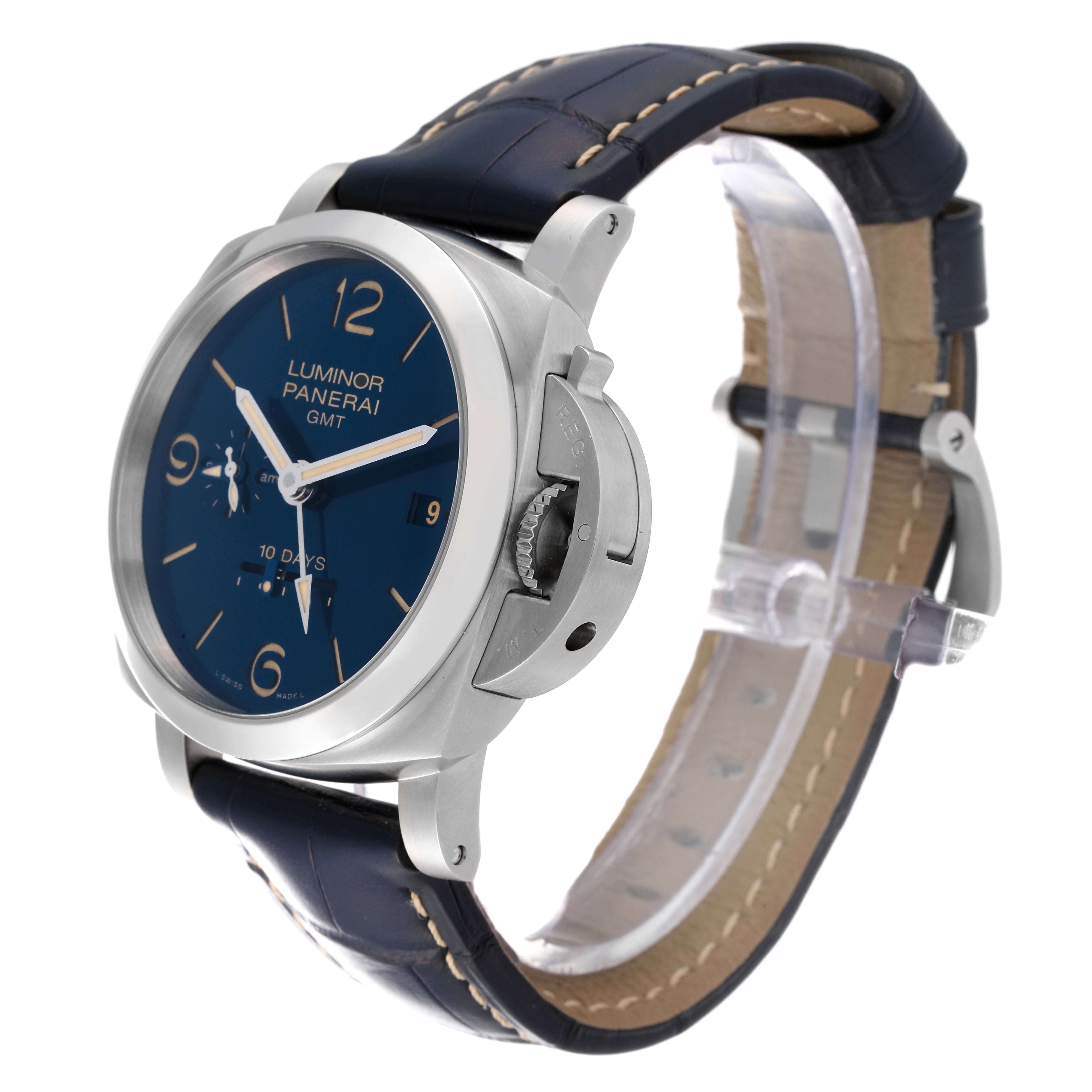 The image shows a Panerai Luminor PAM00986 Men's Stainless Steel Blue Dial PAM00986 Men's Stainless Steel Blue Dial watch at a 3/4 angle, displaying the face, crown, and leather strap.