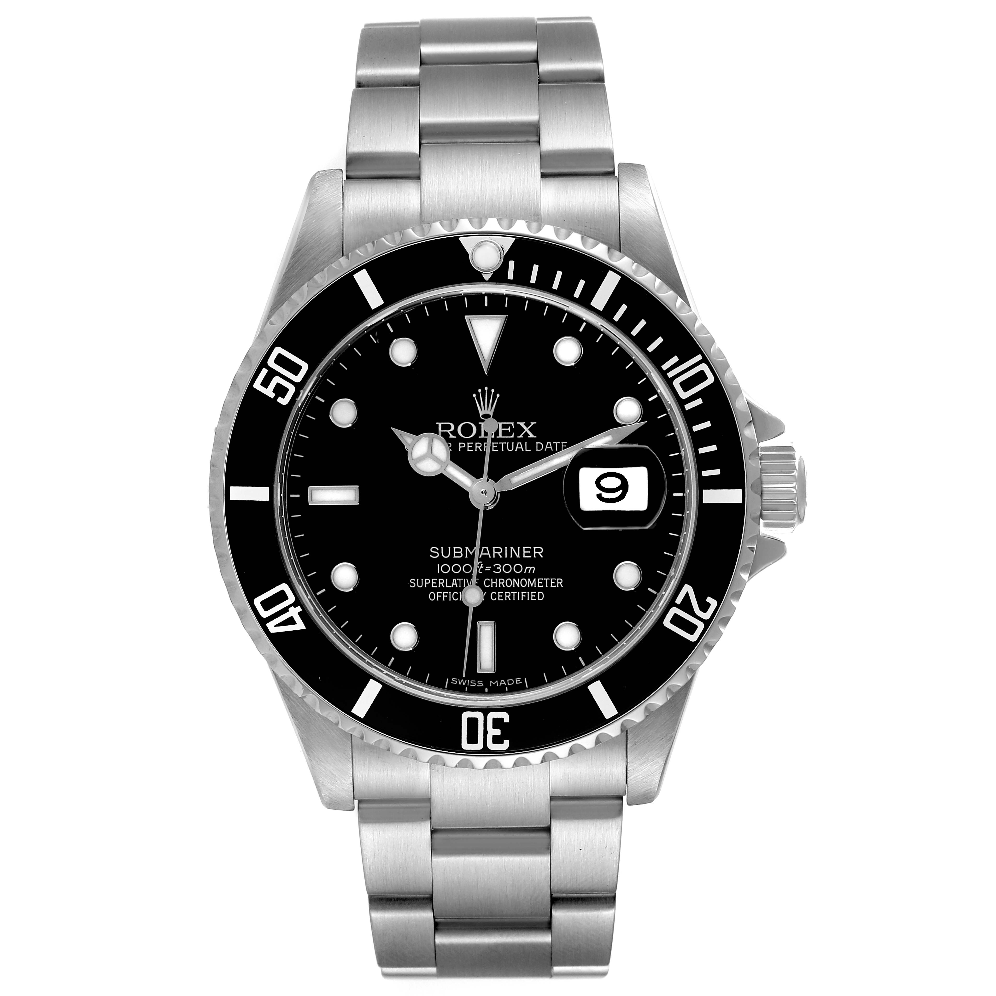 This image shows a frontal view of the Rolex Submariner 16610 Men
s Stainless Steel Black Dial 16610 Men
s Stainless Steel Black Dial watch, displaying the face, bezel, and bracelet.