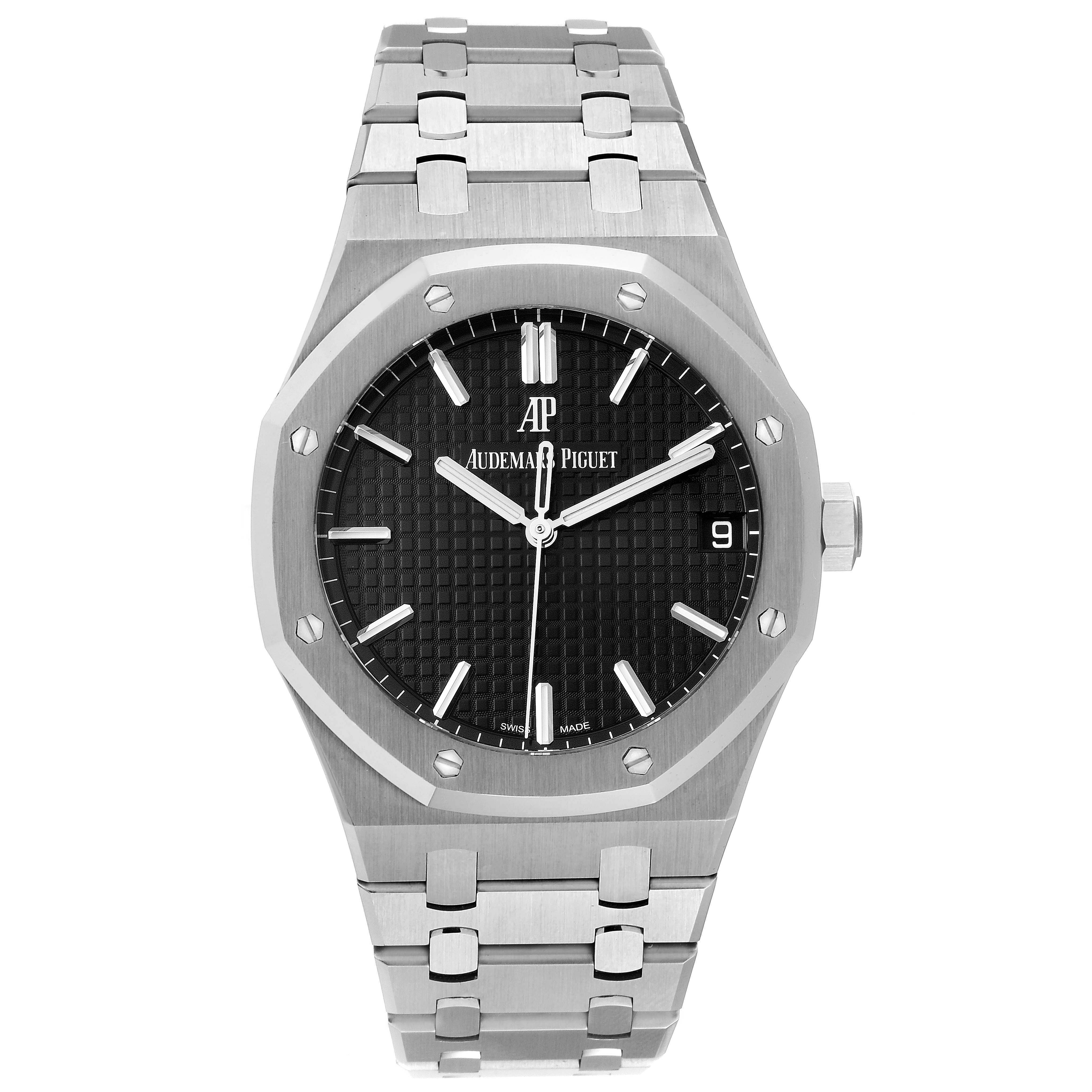 The image shows a front view of the Audemars Piguet Royal Oak 15500ST.OO.1220ST.03 Men
s Stainless Steel Black Dial 15500ST.OO.1220ST.03 Men
s Stainless Steel Black Dial watch, featuring its black dial and stainless steel bracelet.
