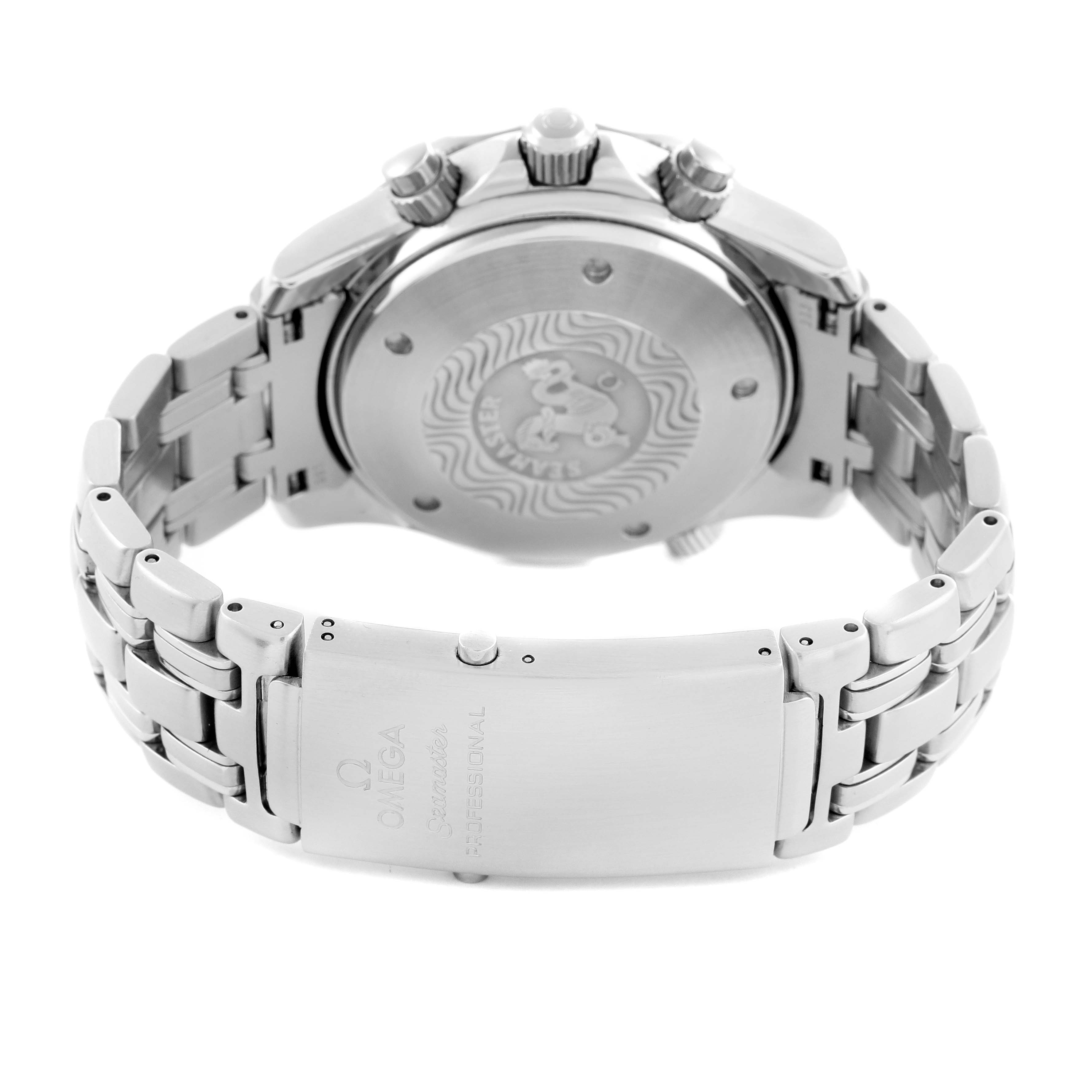 The image shows the back case and clasp of an Omega Seamaster 2599.80.00 Men
s Stainless Steel Blue Dial 2599.80.00 Men
s Stainless Steel Blue Dial watch, highlighting the bracelet and engraved details.