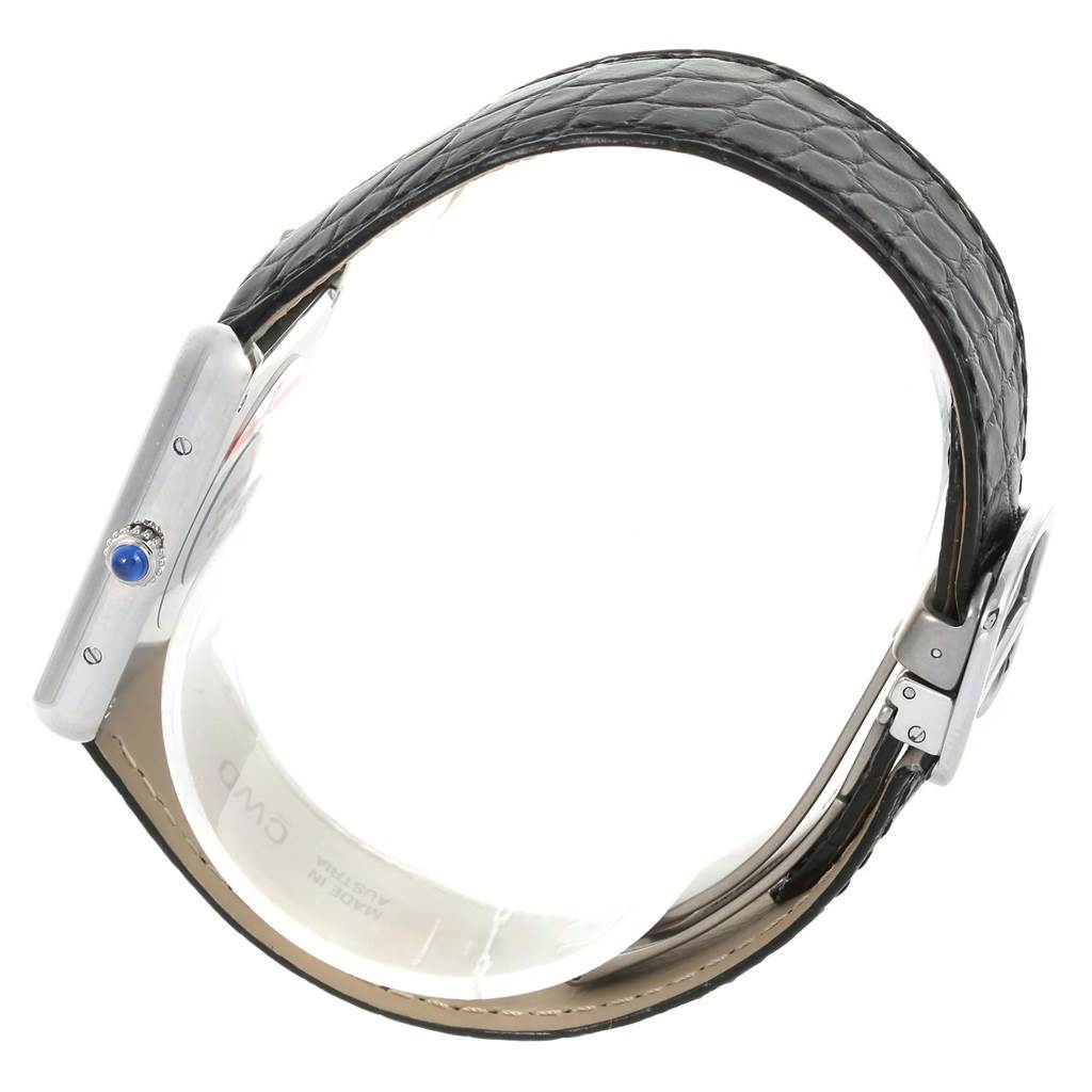 This image shows a side view of the Tank Solo model by Cartier, highlighting the watch
s strap and the side of the case with the crown.