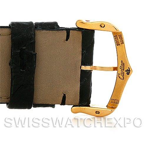 This image shows a close-up of the buckle and leather strap of a Cartier Tank Solo W1018855 Men
s Steel and Gold (two tone) Silver Dial W1018855 Men
s Steel and Gold (two tone) Silver Dial watch.