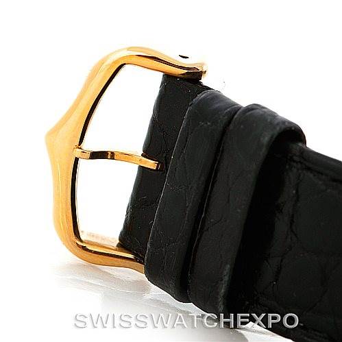 This image shows a close-up of the buckle and strap of the Cartier Tank Solo W1018855 Men's Steel and Gold (two tone) Silver Dial W1018855 Men's Steel and Gold (two tone) Silver Dial watch.