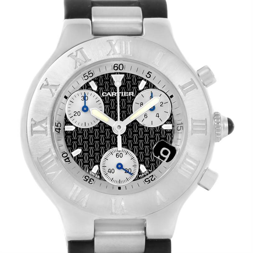 The image shows a frontal view of the Cartier Must 21 Chronoscaph W10125U2 Men
s Stainless Steel Black Dial W10125U2 Men
s Stainless Steel Black Dial, capturing its dial, bezel, pushers, and crown.