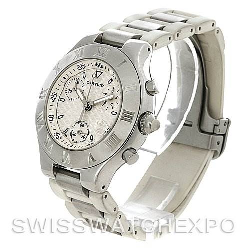 The image shows a Must 21 Chronoscaph model by Cartier from a front-left angle, highlighting the dial, bezel, and bracelet.