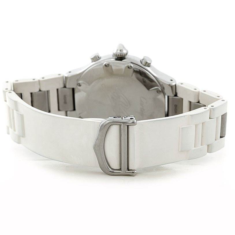 The Cartier Must 21 Chronoscaph W10184U2 Men
s Stainless Steel White Dial W10184U2 Men
s Stainless Steel White Dial watch is shown from the rear, highlighting the clasp and part of the band.