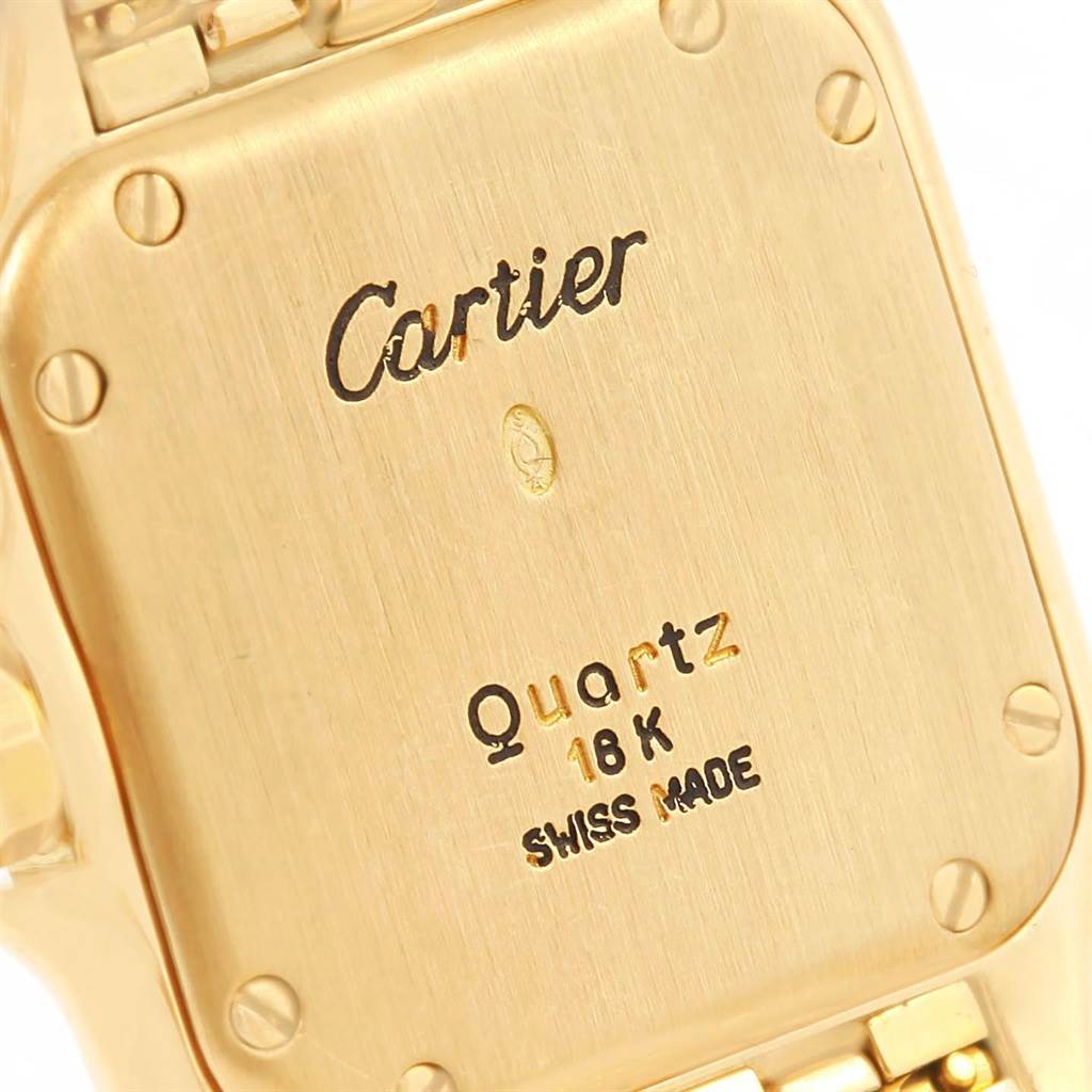 This image shows the case back of a Cartier Panthere W25022B9 Women's Yellow Gold Beige Dial W25022B9 Women's Yellow Gold Beige Dial model watch, highlighting the brand name, material, and movement type.