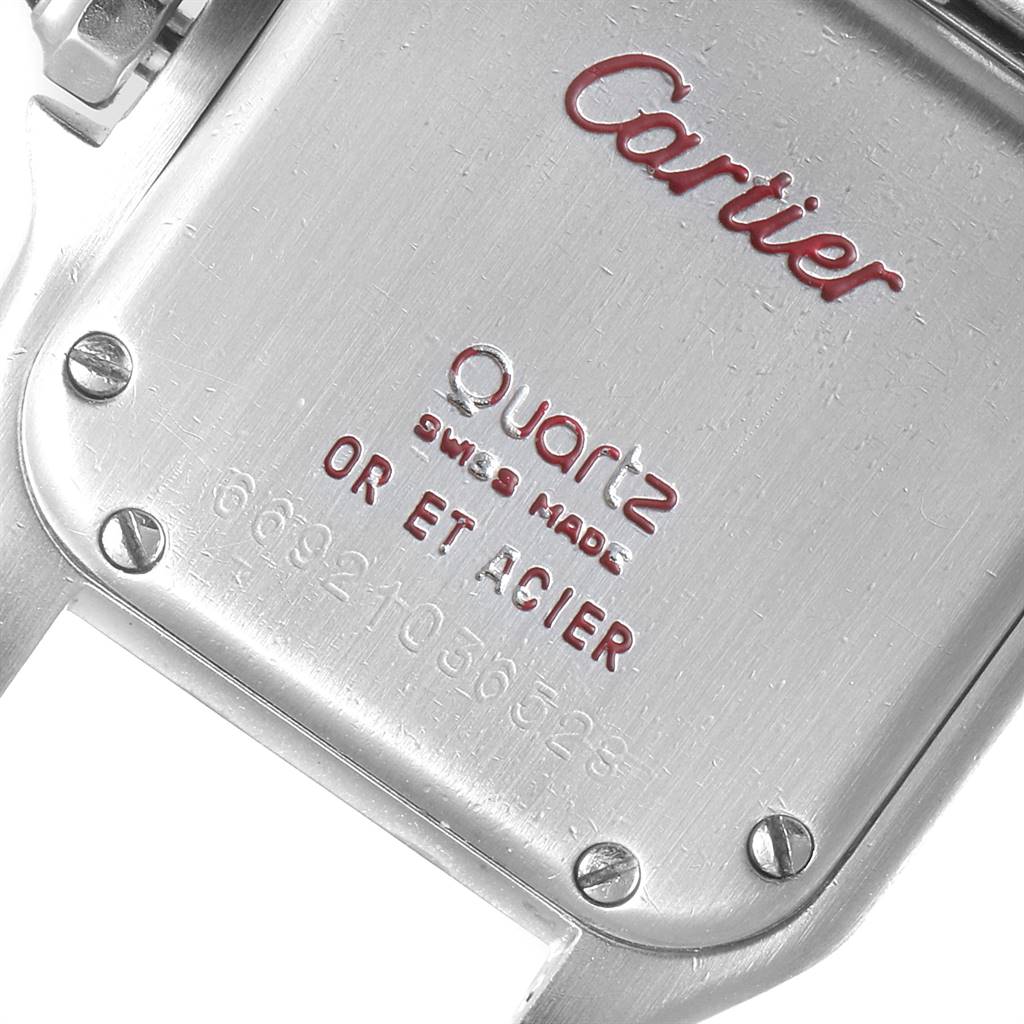 This image shows the back plate of a Panthere model watch by Cartier, highlighting the brand and model specifications.