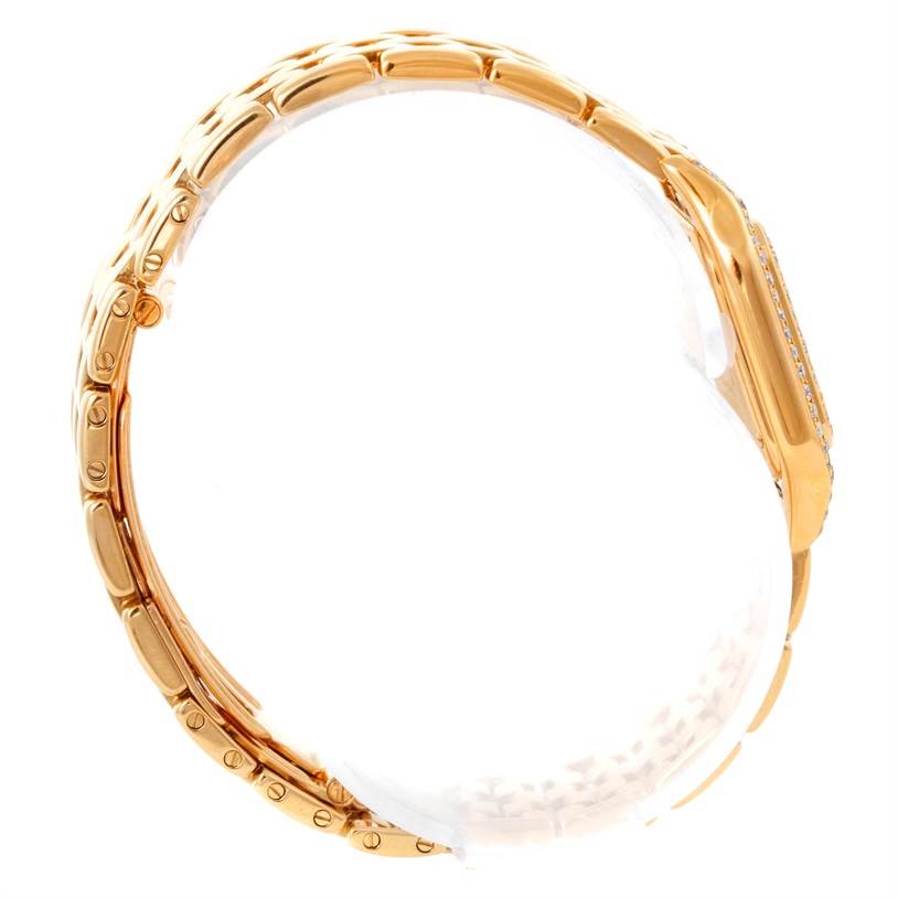 The image shows a side view of the Panthere model watch by Cartier, highlighting the gold bracelet and part of the watch case.
