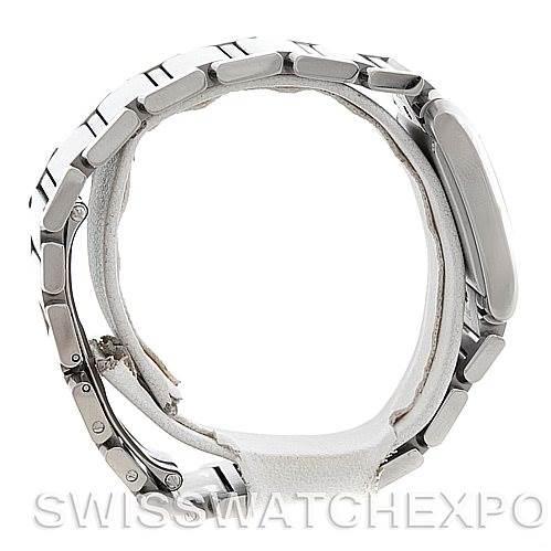 The image shows a side view of the Cartier Tank Française watch, focusing on the bracelet and clasp.