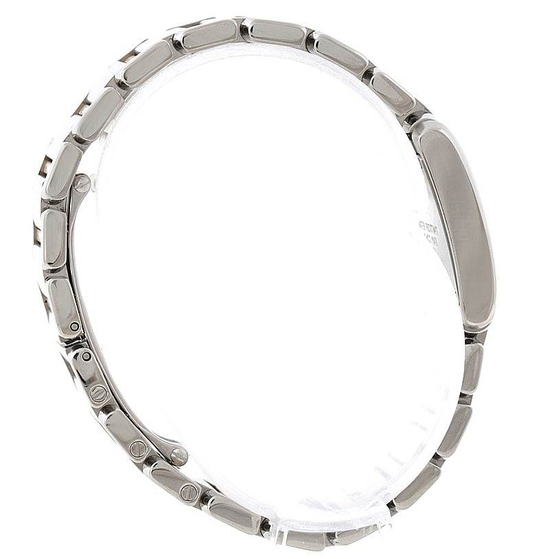 The image shows a side view of a Cartier Tank Francaise W51007Q4 Women's Steel and Gold (two tone) Silver Dial W51007Q4 Women's Steel and Gold (two tone) Silver Dial watch, highlighting the bracelet links.