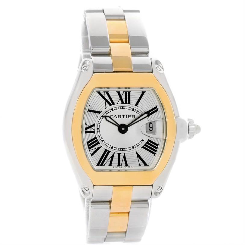 This image shows a front view of the Cartier Roadster W62026Y4 Men's Steel and Gold (two tone) Silver Dial W62026Y4 Men's Steel and Gold (two tone) Silver Dial watch, highlighting the face, bezel, and bracelet.