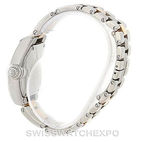 The image shows the side view of the Cartier Roadster W62026Y4 Women's Steel and Gold (two tone) Silver Dial W62026Y4 Women's Steel and Gold (two tone) Silver Dial watch, highlighting its bracelet and watch case.