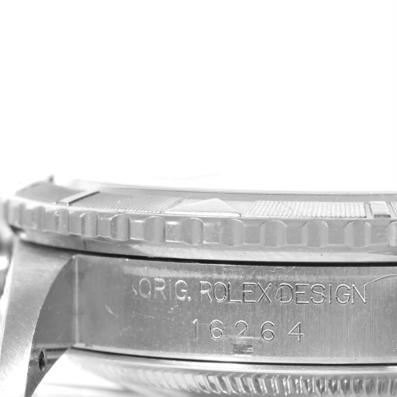 The image shows a close-up side view of the bezel and case of the Rolex Turn-o-Graph 16264 Men
s Stainless Steel White Dial 16264 Men
s Stainless Steel White Dial model.