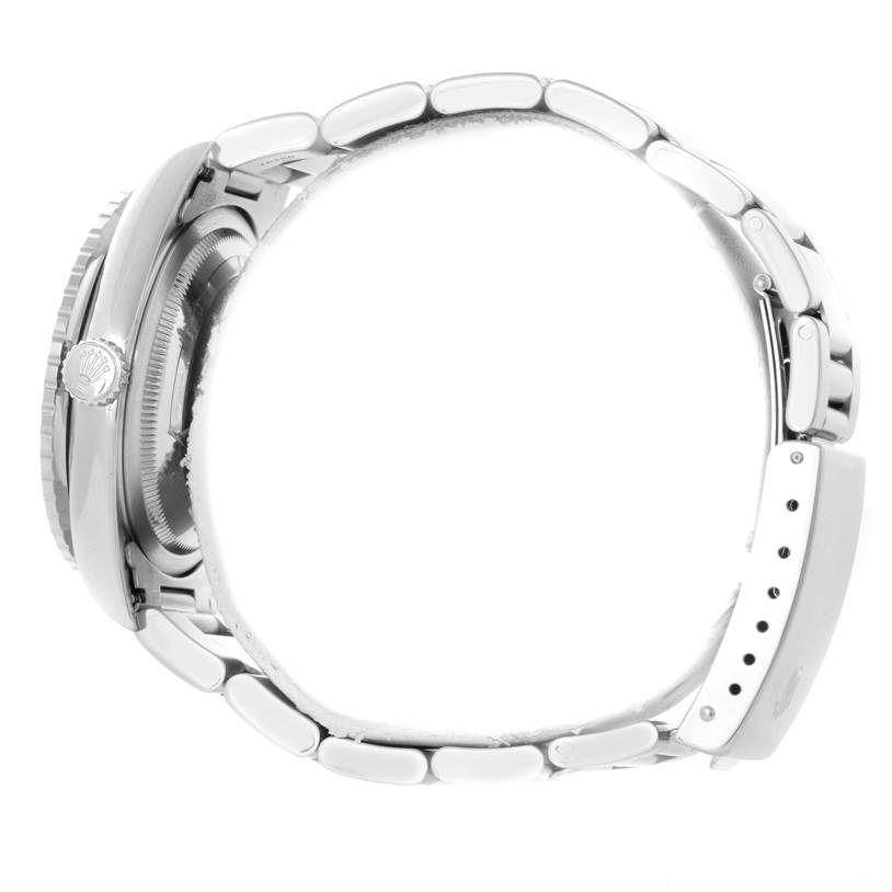 The image shows a side view of the Rolex Turn-o-Graph 16264 Men's Stainless Steel Black Dial 16264 Men's Stainless Steel Black Dial watch, focusing on the bracelet, clasp, and crown.