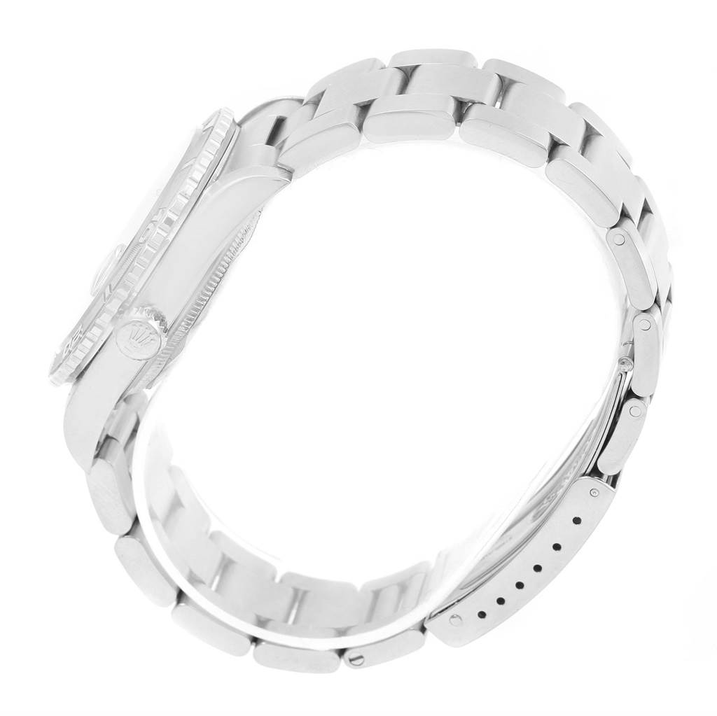 The image shows a side view of a Rolex Turn-o-Graph 16264 Men
s Stainless Steel Black Dial 16264 Men
s Stainless Steel Black Dial watch highlighting the bracelet, crown, and side profile of the case.