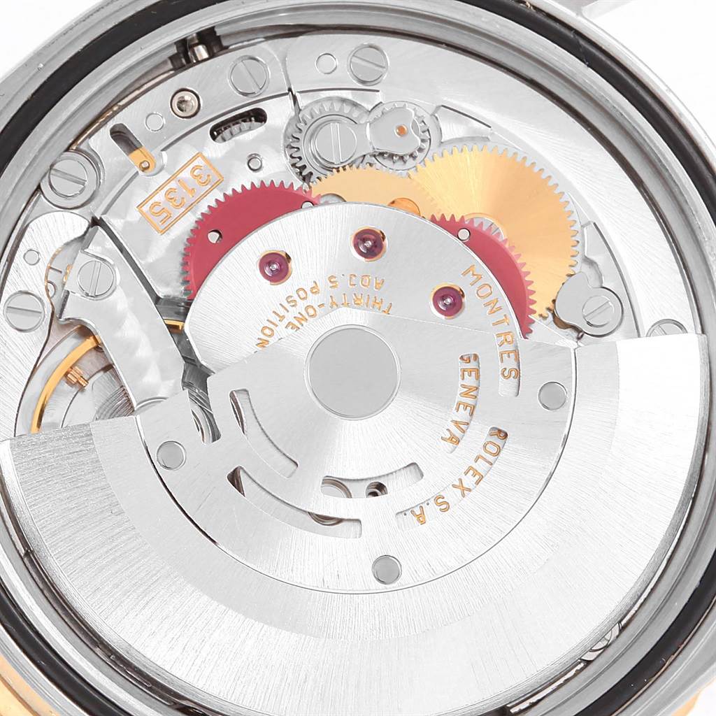 This image shows the intricate inner mechanism of a Rolex Turn-o-Graph 16263 Men's Steel and Gold (two tone) Grey Dial 16263 Men's Steel and Gold (two tone) Grey Dial watch from a top-down perspective.