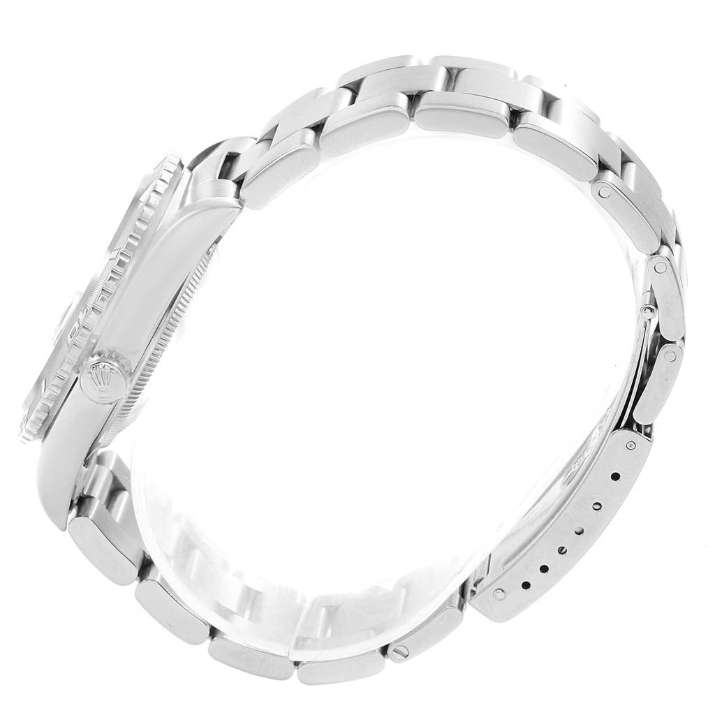 The image shows the side profile of the Rolex Turn-o-Graph 16264 Men's Stainless Steel Black Dial 16264 Men's Stainless Steel Black Dial watch, highlighting its bracelet, clasp, and case.