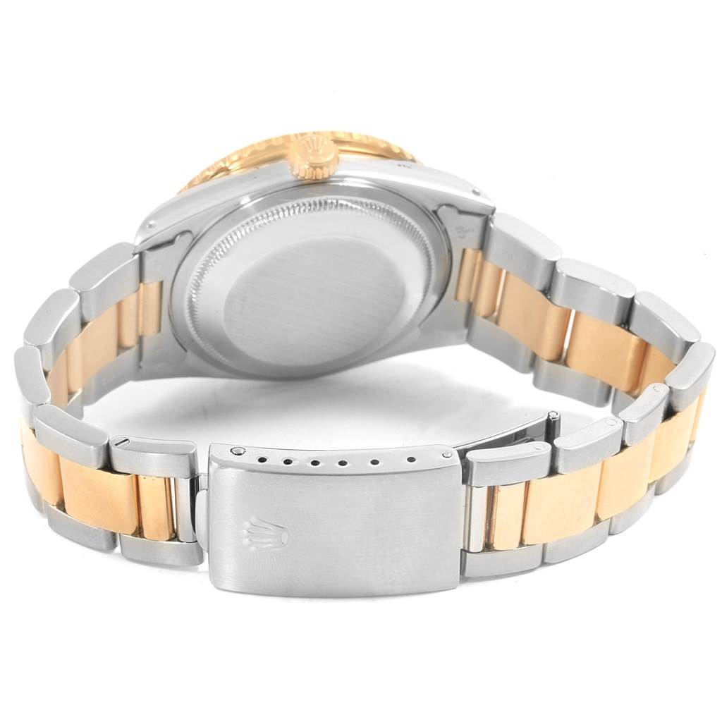 The image shows the back view of a Rolex Turn-o-Graph 16263 Men
s Steel and Gold (two tone) Champagne Dial 16263 Men
s Steel and Gold (two tone) Champagne Dial watch, highlighting the clasp, bracelet, and case back.