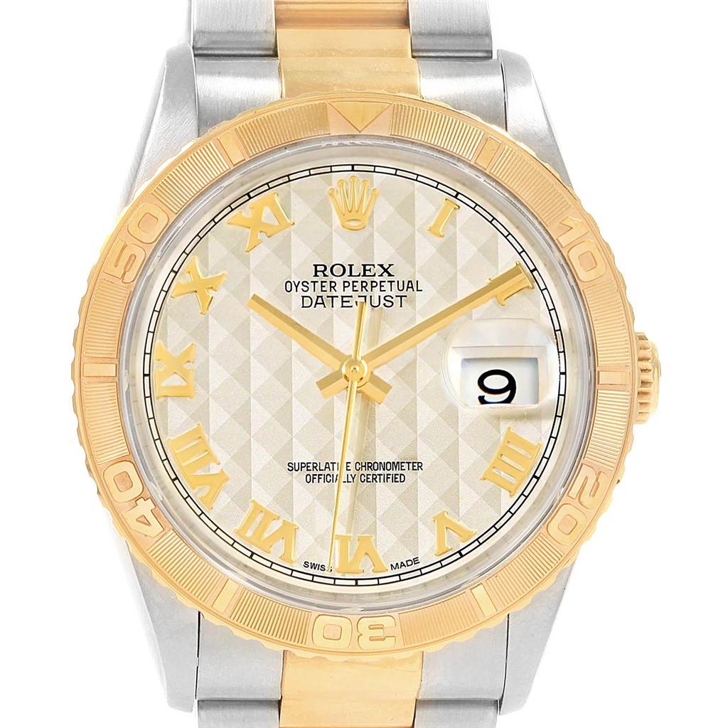 The image shows the face and part of the bracelet of the Rolex Turn-o-Graph 16263 Men
s Steel and Gold (two tone) Beige Dial 16263 Men
s Steel and Gold (two tone) Beige Dial watch at a frontal angle.