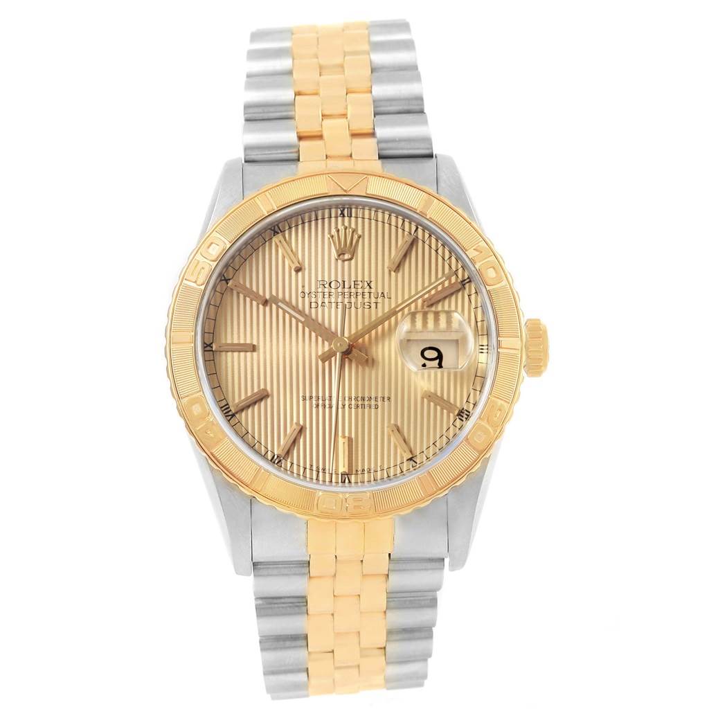 The image shows a front view of a Rolex Turn-o-Graph 16263 Men's Steel and Gold (two tone) Champagne Dial 16263 Men's Steel and Gold (two tone) Champagne Dial watch, featuring a gold bezel and a two-tone metal bracelet.