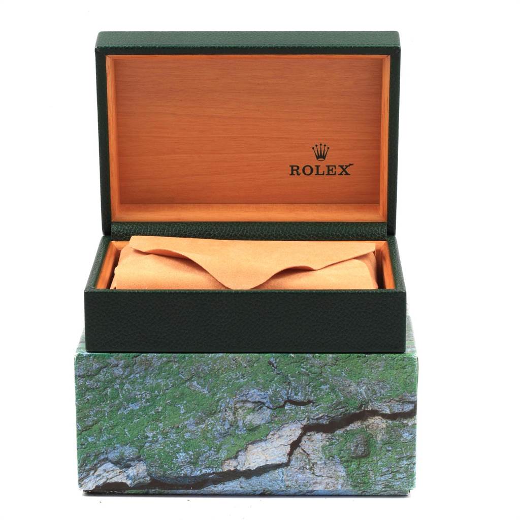 This image shows an open Rolex Turn-o-Graph 16264 Men
s Stainless Steel Black Dial 16264 Men
s Stainless Steel Black Dial watch box, featuring its interior and exterior design.