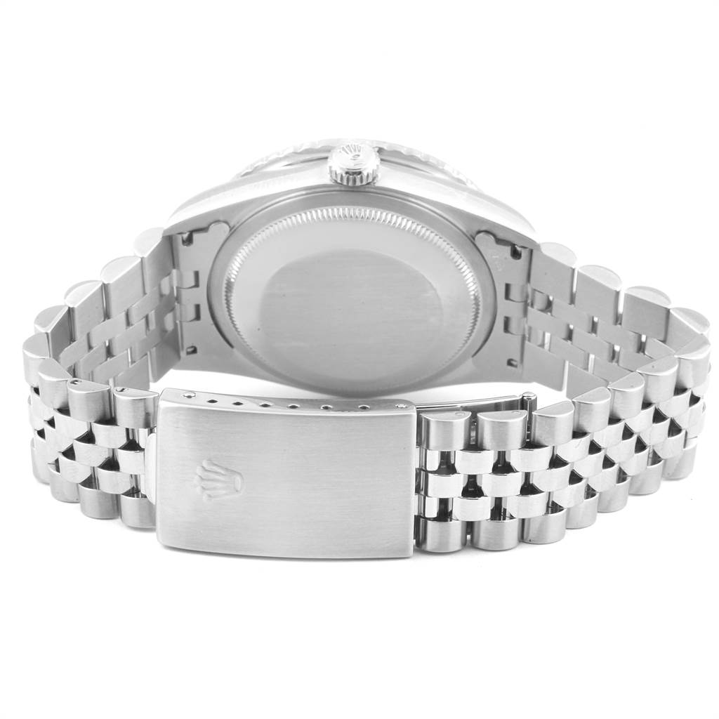 This image shows the backside and stainless steel bracelet of the Rolex Turn-o-Graph 16264 Men
s Stainless Steel Silver Dial 16264 Men
s Stainless Steel Silver Dial watch.