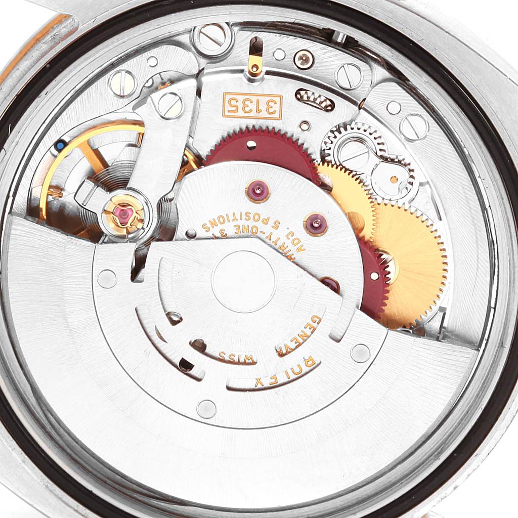 This is a close-up view of the internal mechanical movement of a Rolex Turn-o-Graph 116263 Men
s Steel and Gold (two tone) White Dial 116263 Men
s Steel and Gold (two tone) White Dial watch.