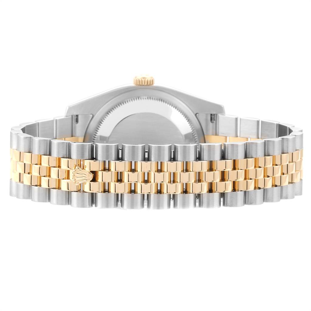 This image shows the backside and bracelet of the Rolex Turn-o-Graph 116263 Men
s Steel and Gold (two tone) Grey Dial 116263 Men
s Steel and Gold (two tone) Grey Dial watch, featuring a two-tone design.