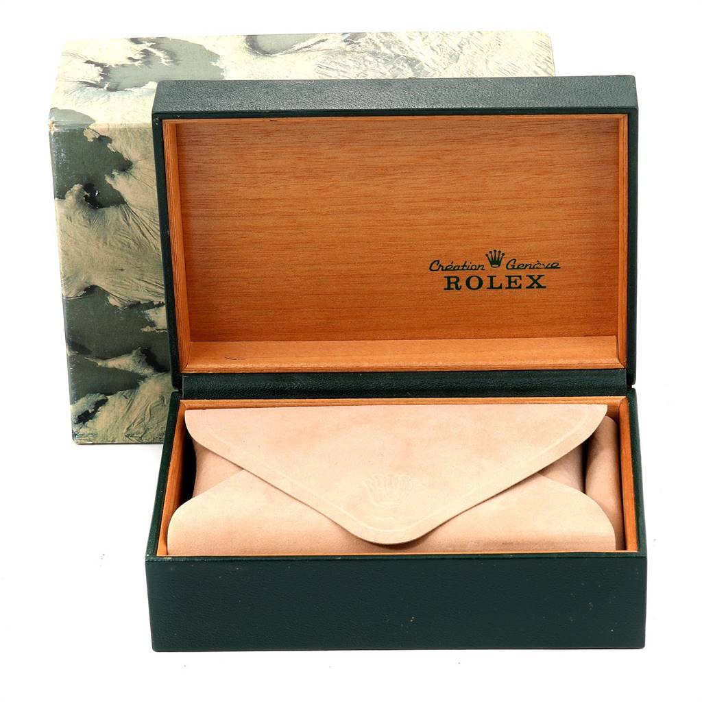 The image shows an open Rolex Turn-o-Graph 16253 Men
s Steel and Gold (two tone) Blue Dial 16253 Men
s Steel and Gold (two tone) Blue Dial watch box displaying its interior and leather pouch.