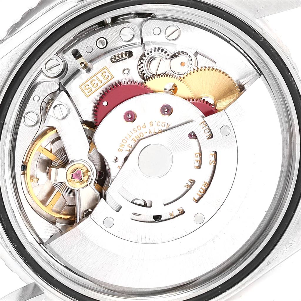 This image shows the internal mechanical components and movement of a Rolex Turn-o-Graph 16264 Men
s Stainless Steel Pink Dial 16264 Men
s Stainless Steel Pink Dial watch from a close-up angle.
